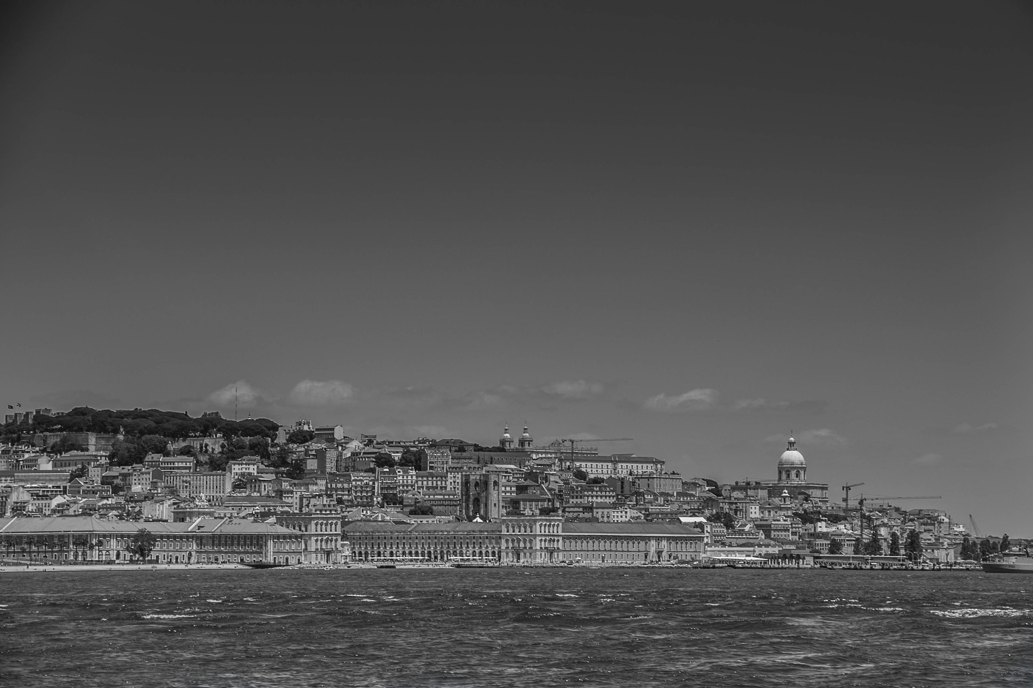 Sigma 18-200mm F3.5-6.3 II DC OS HSM sample photo. Lisbon landscape photography