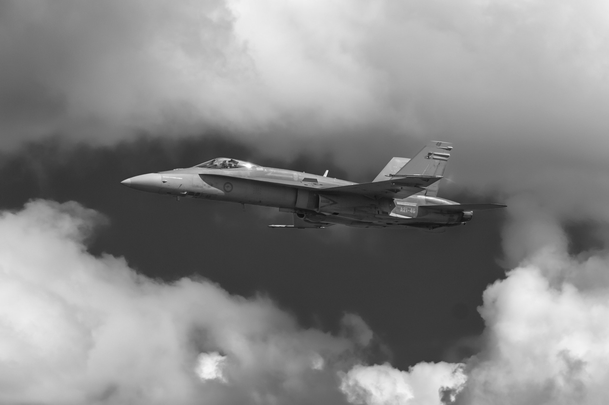 Nikon D2X sample photo. Hornet flypast photography
