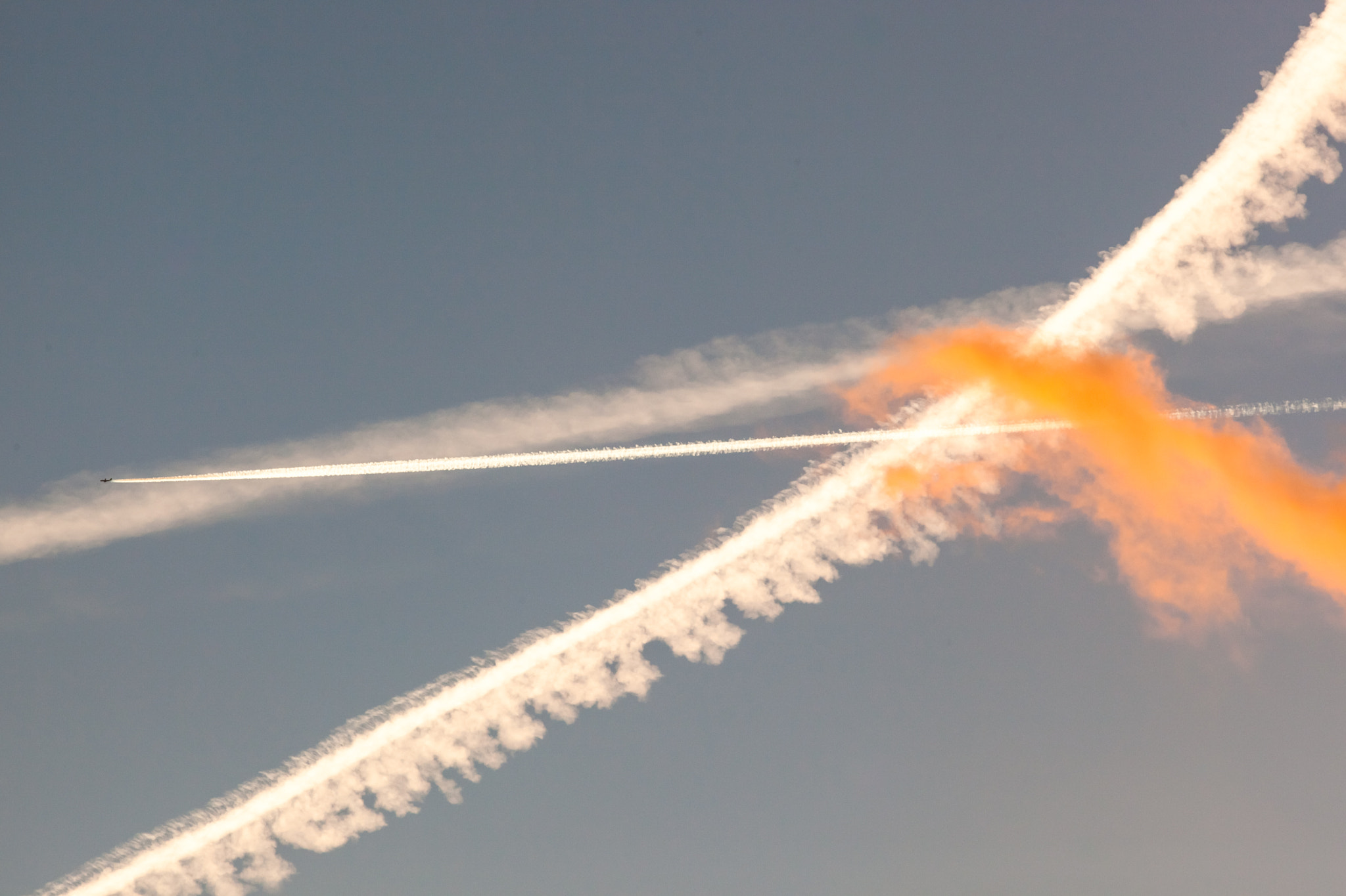 Canon EF 300mm F4L IS USM sample photo. Sky lines photography