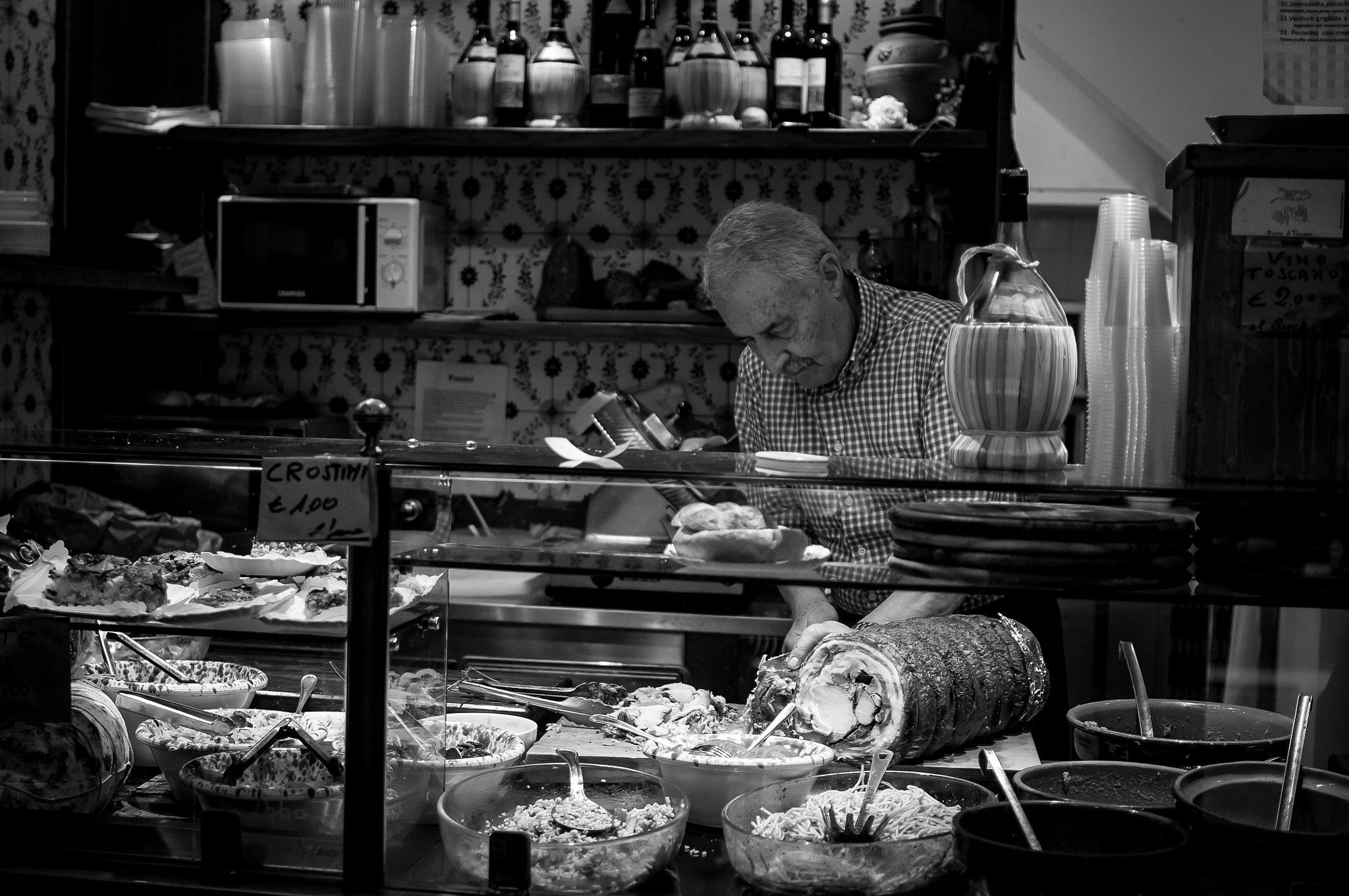 Pentax K-r + Pentax smc DA 35mm F2.4 AL sample photo. Italy in a picture photography