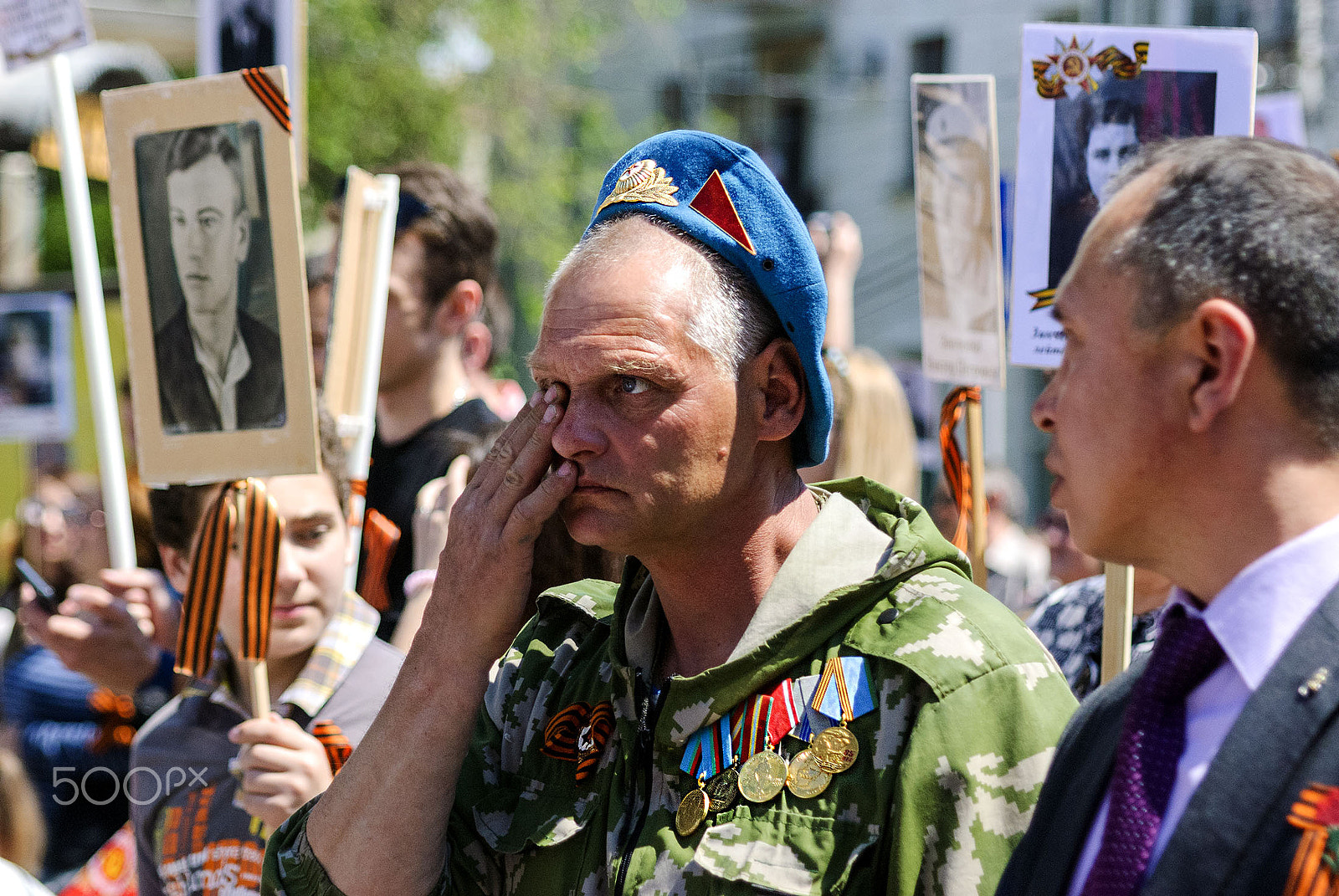 Nikon D80 + AF Zoom-Nikkor 35-135mm f/3.5-4.5 N sample photo. Day of victory photography