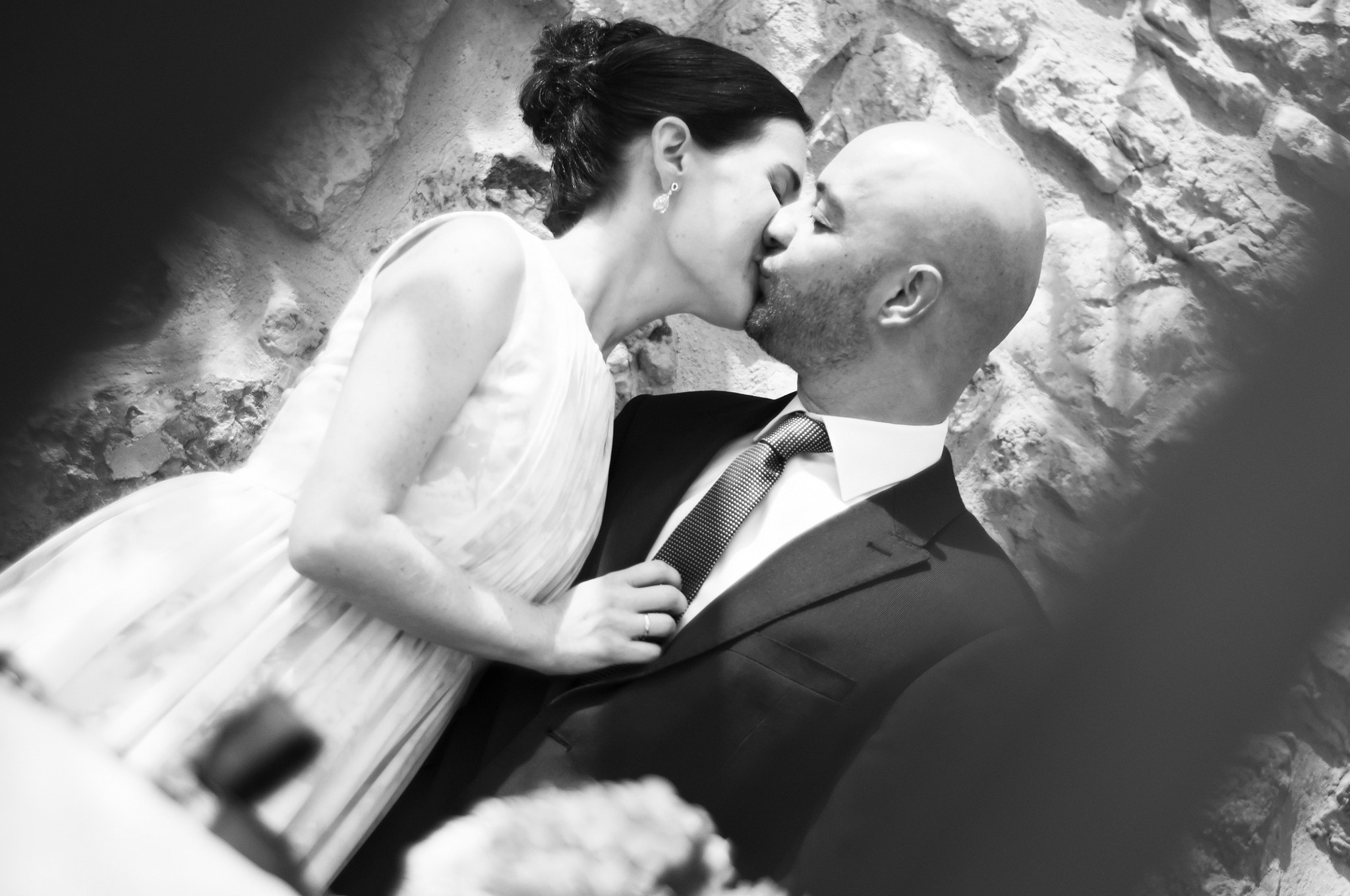 Nikon D5000 + Nikon AF Nikkor 50mm F1.8D sample photo. Recién casados photography