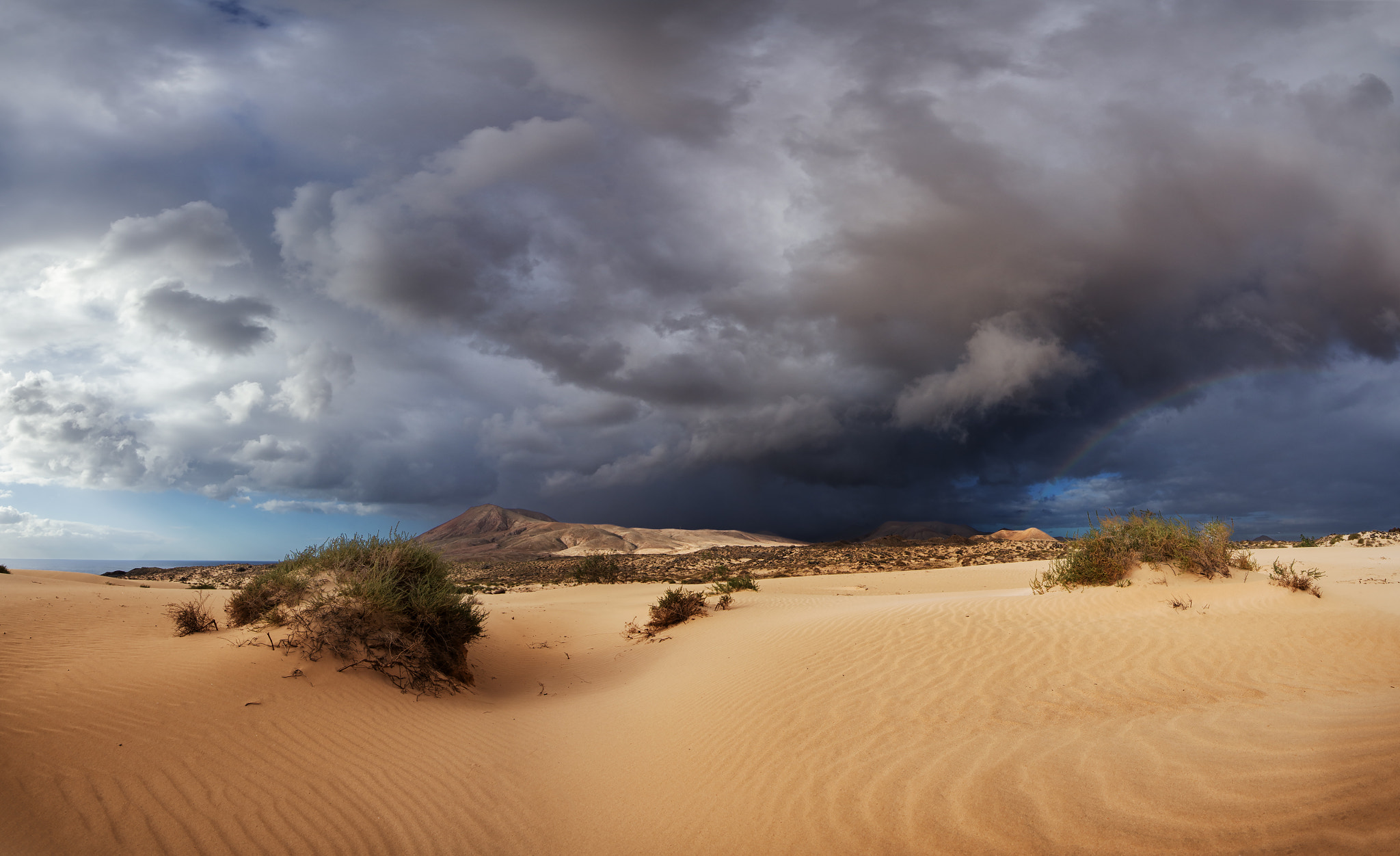 Sigma 10-20mm F4-5.6 EX DC HSM sample photo. Mañana en corralejo photography