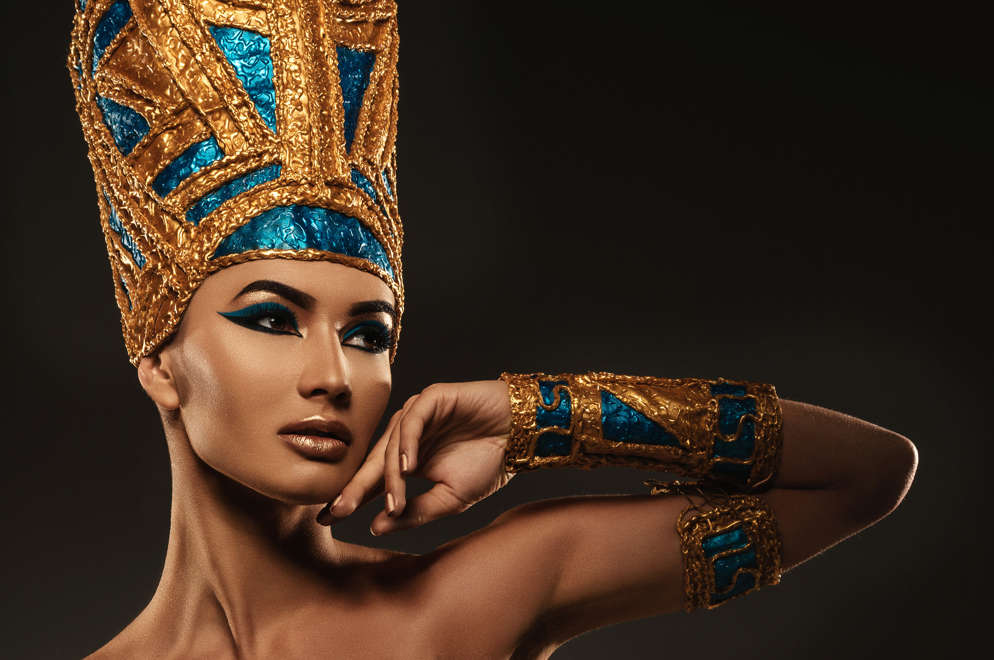 AF Zoom-Nikkor 28-105mm f/3.5-4.5D IF sample photo. Nefertiti photography