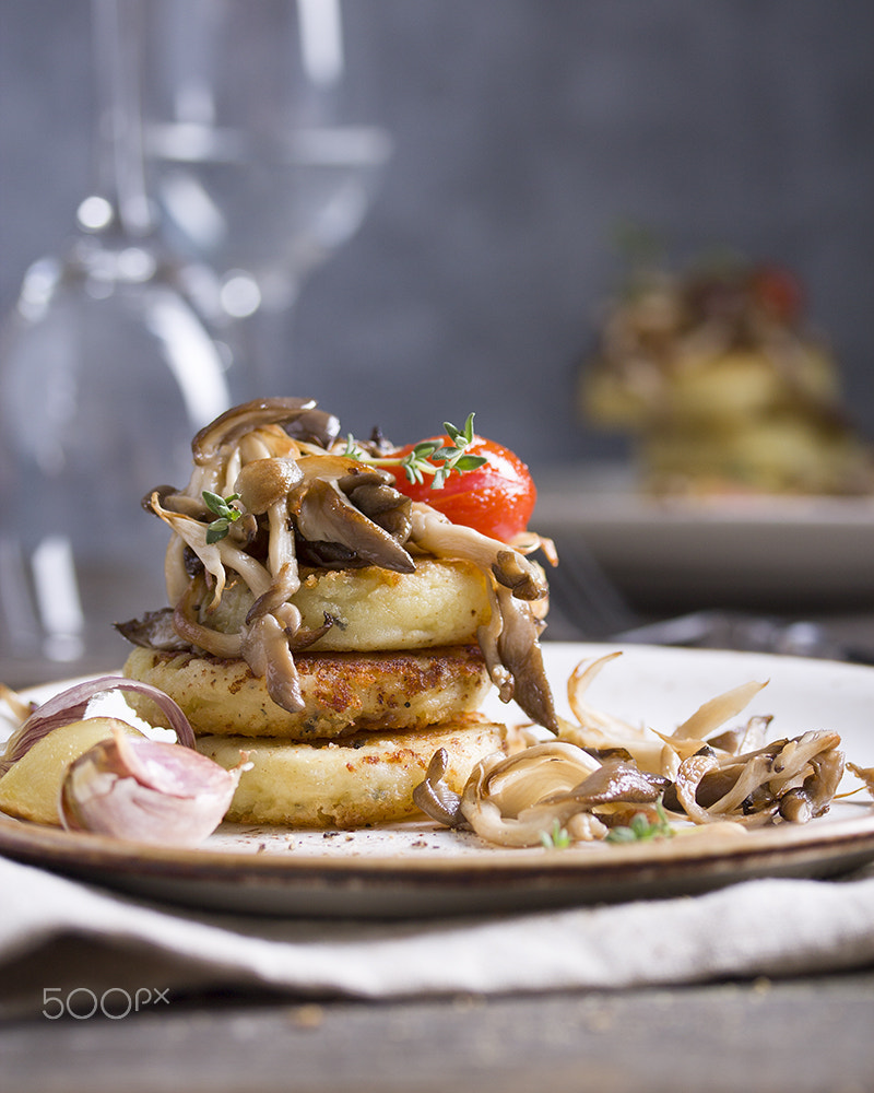 Canon EF-S 60mm F2.8 Macro USM sample photo. Potato treat with otster mushroom photography