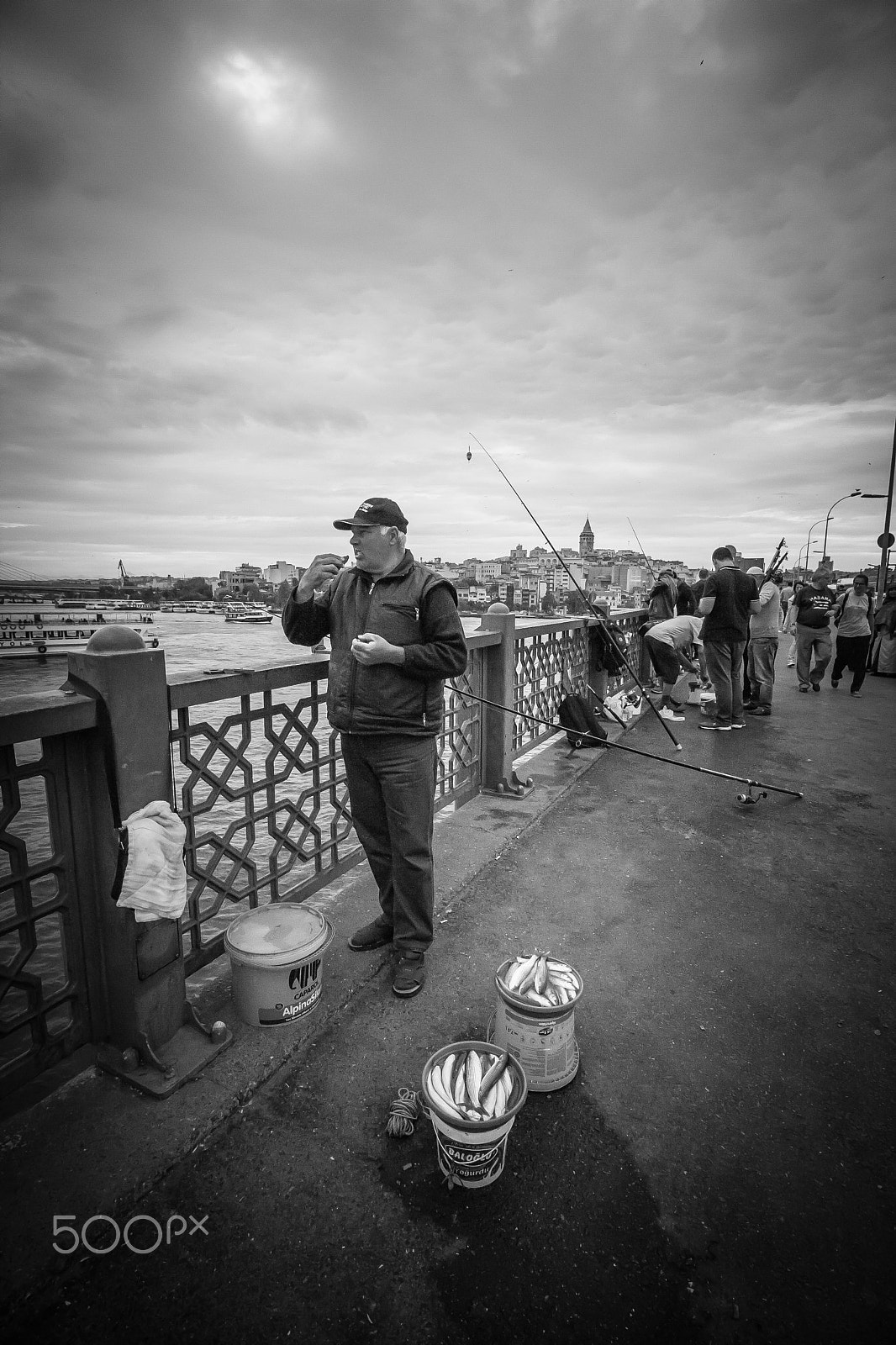 Canon EF-S 10-18mm F4.5–5.6 IS STM sample photo. Fisherman photography