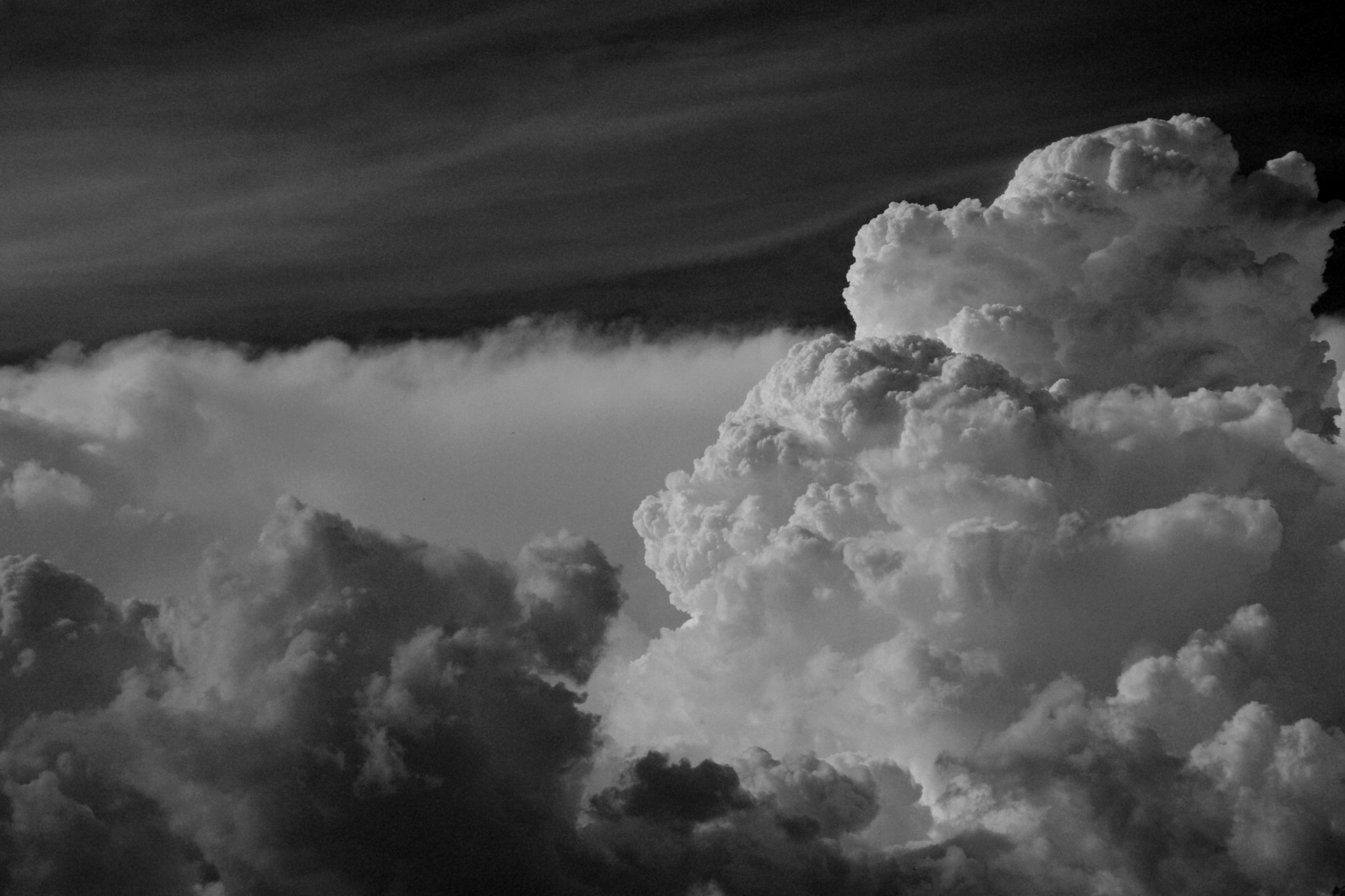 Pentax K-5 + Pentax smc DA 50-200mm F4-5.6 ED sample photo. Dramatic sky photography