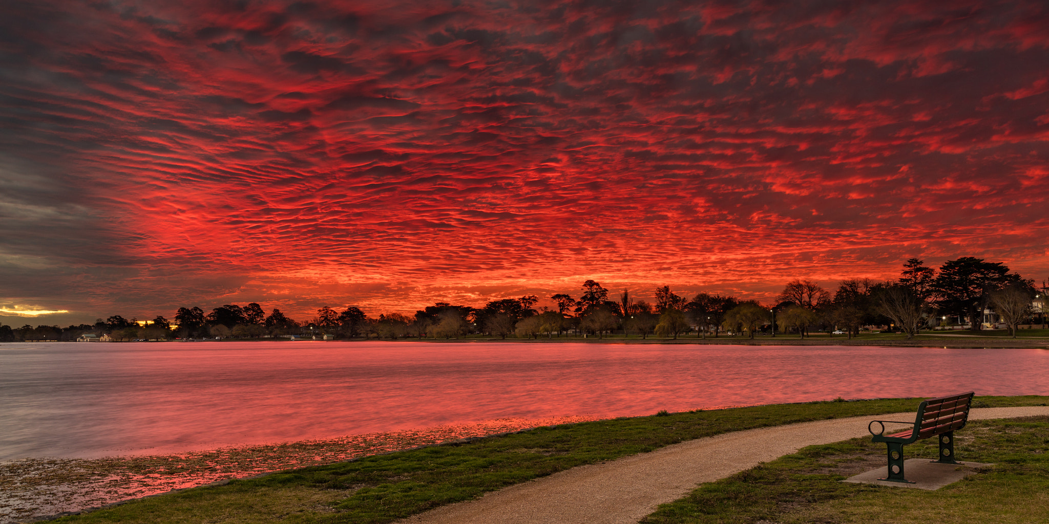 Canon EOS 5DS R sample photo. Lake wendouree sunset photography