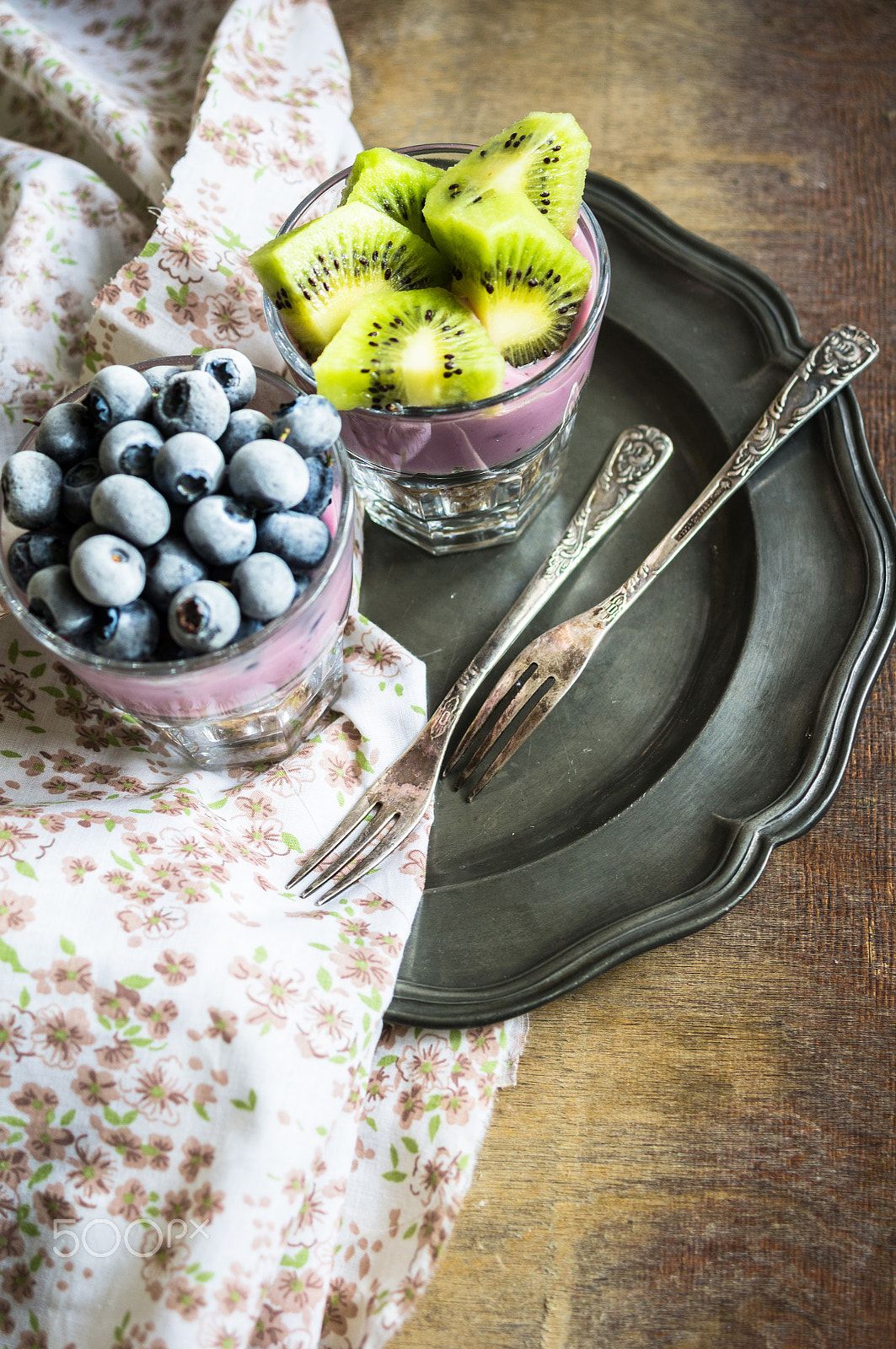 Sony SLT-A55 (SLT-A55V) + Sony DT 30mm F2.8 Macro SAM sample photo. Healthy breakast with berries photography