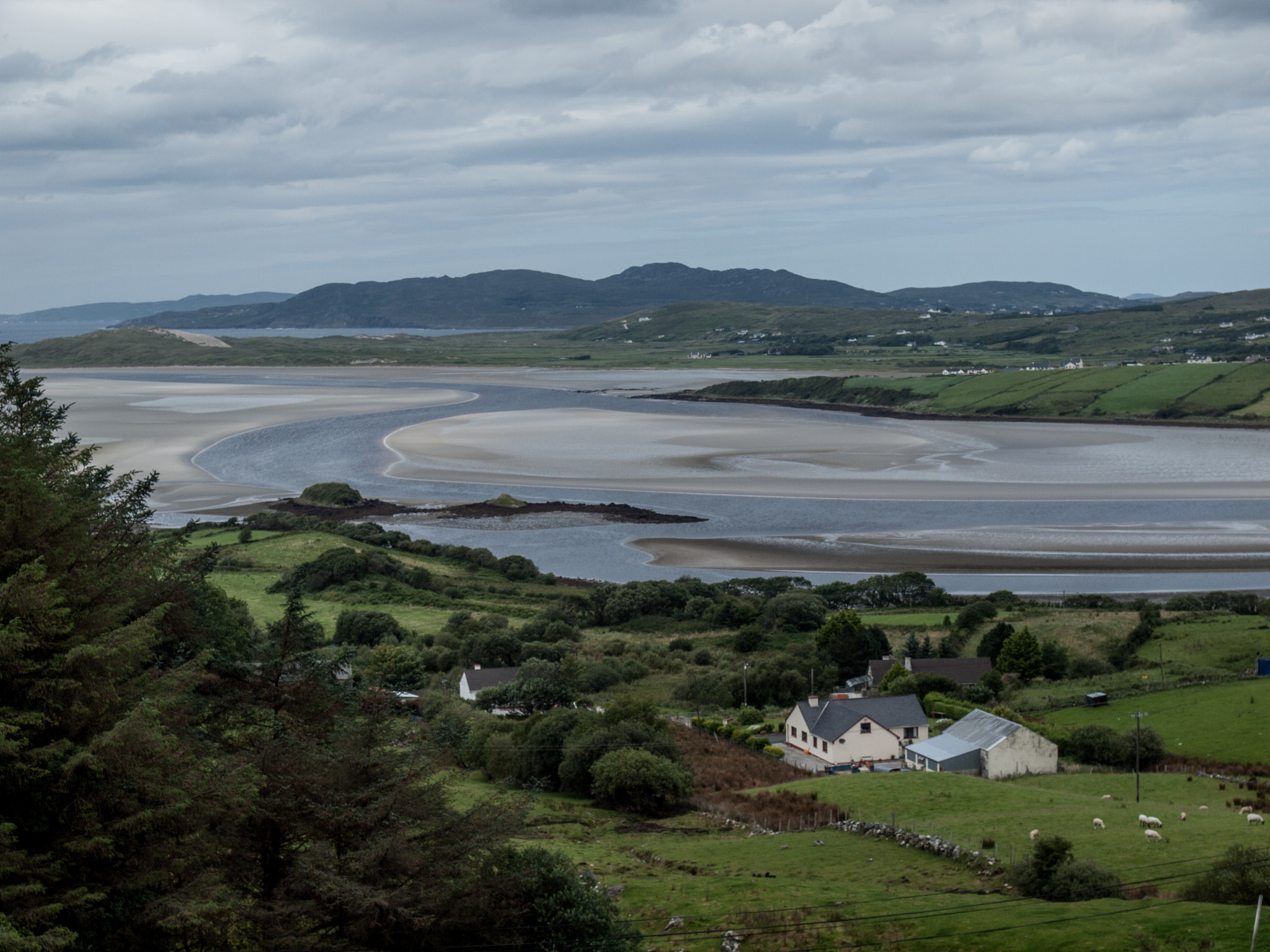 Olympus E-30 + Olympus Zuiko Digital 14-54mm F2.8-3.5 II sample photo. Dunfanaghy, donegal, ireland photography