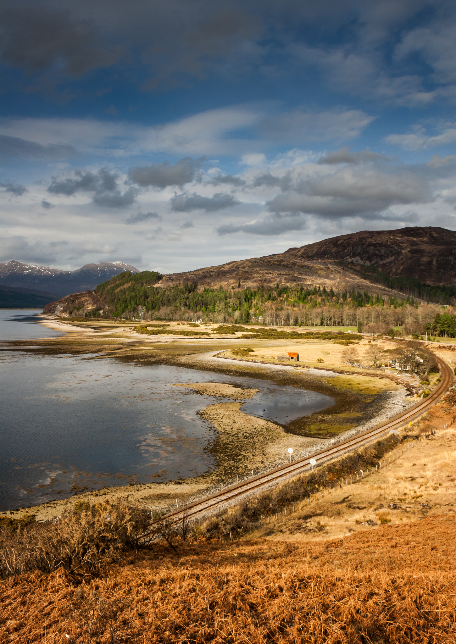 Sigma 18-50mm F2.8-4.5 DC OS HSM sample photo. Through the highlands photography
