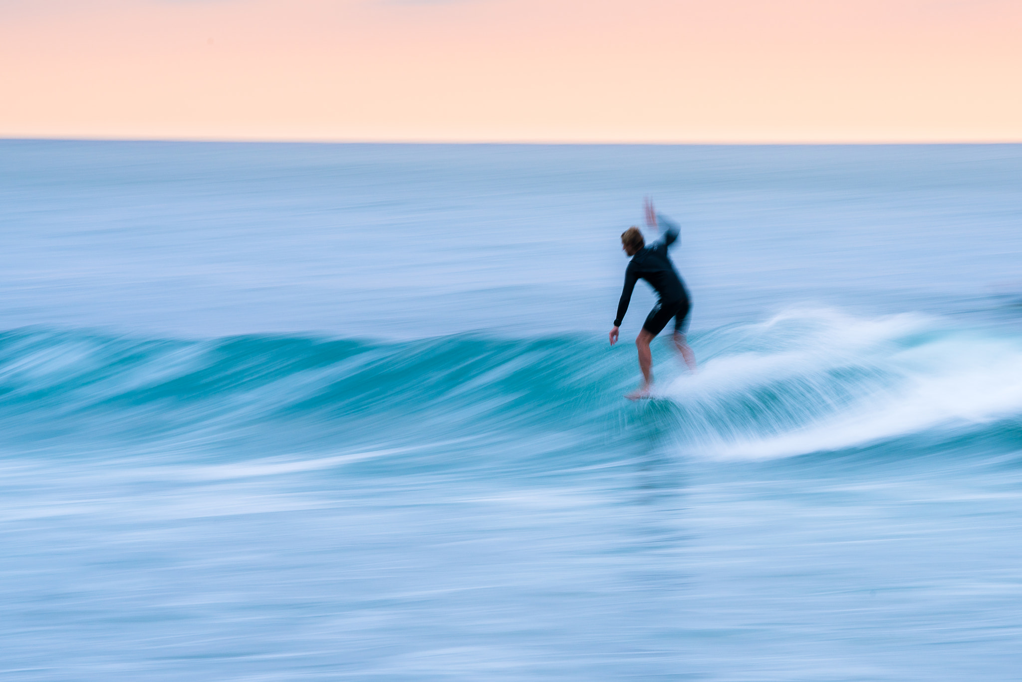 Sony a7R II + Canon EF 70-200mm F4L IS USM sample photo. Surfer in motion photography