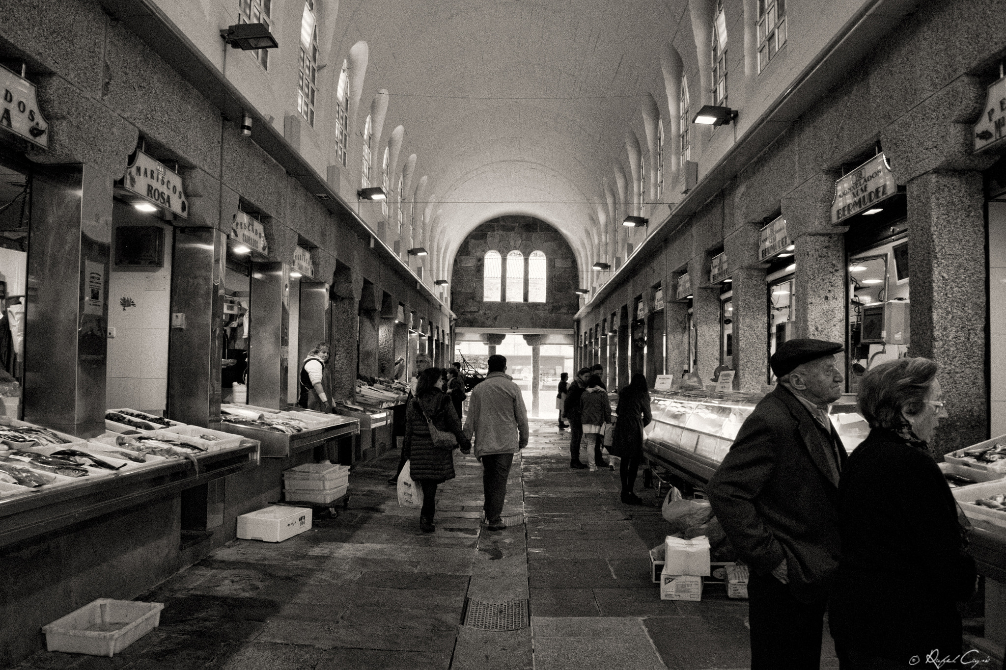 Nikon 1 J4 sample photo. Mercat photography