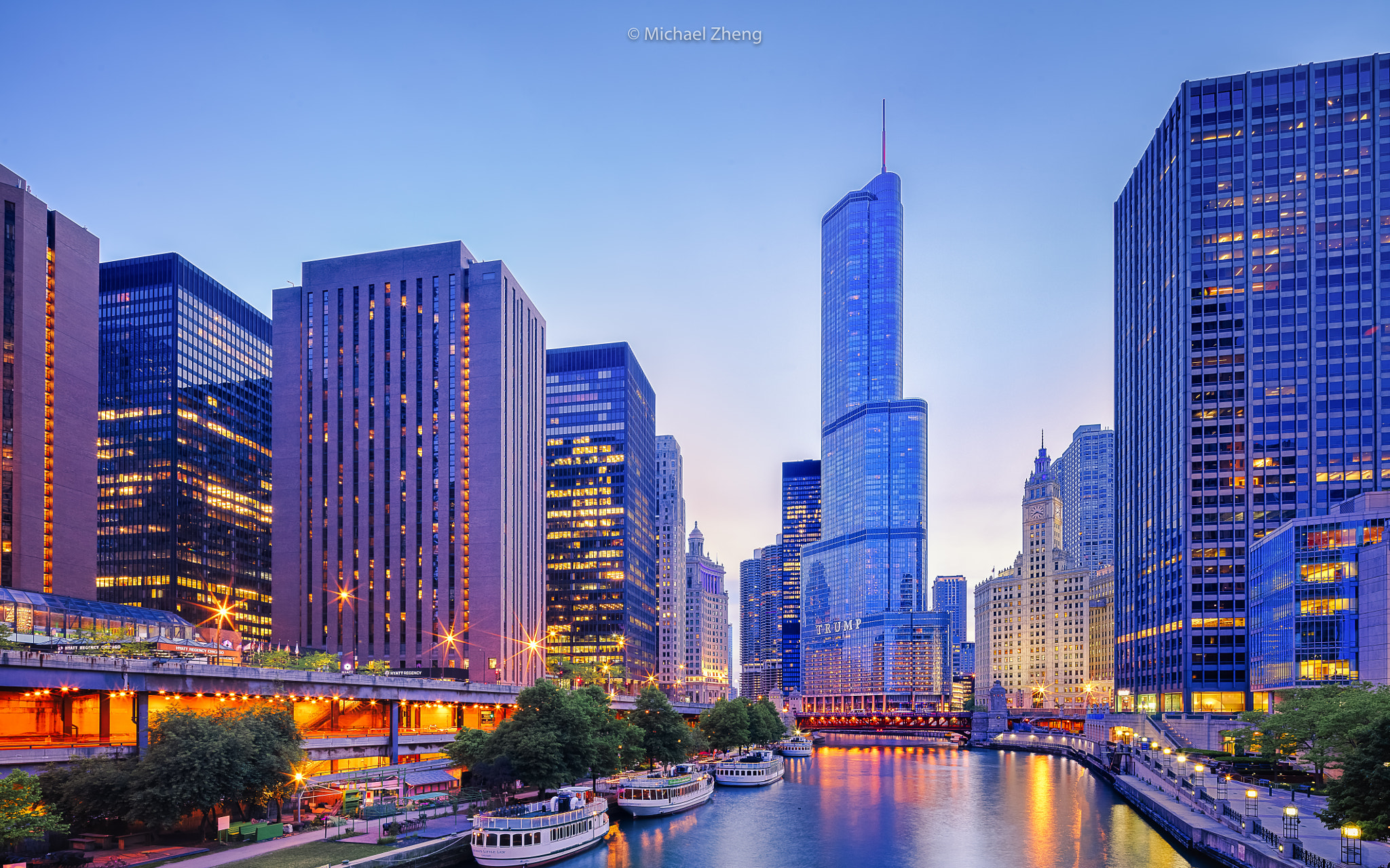 Canon EOS 5DS R + Canon TS-E 17mm F4L Tilt-Shift sample photo. Chicago riverwalk photography