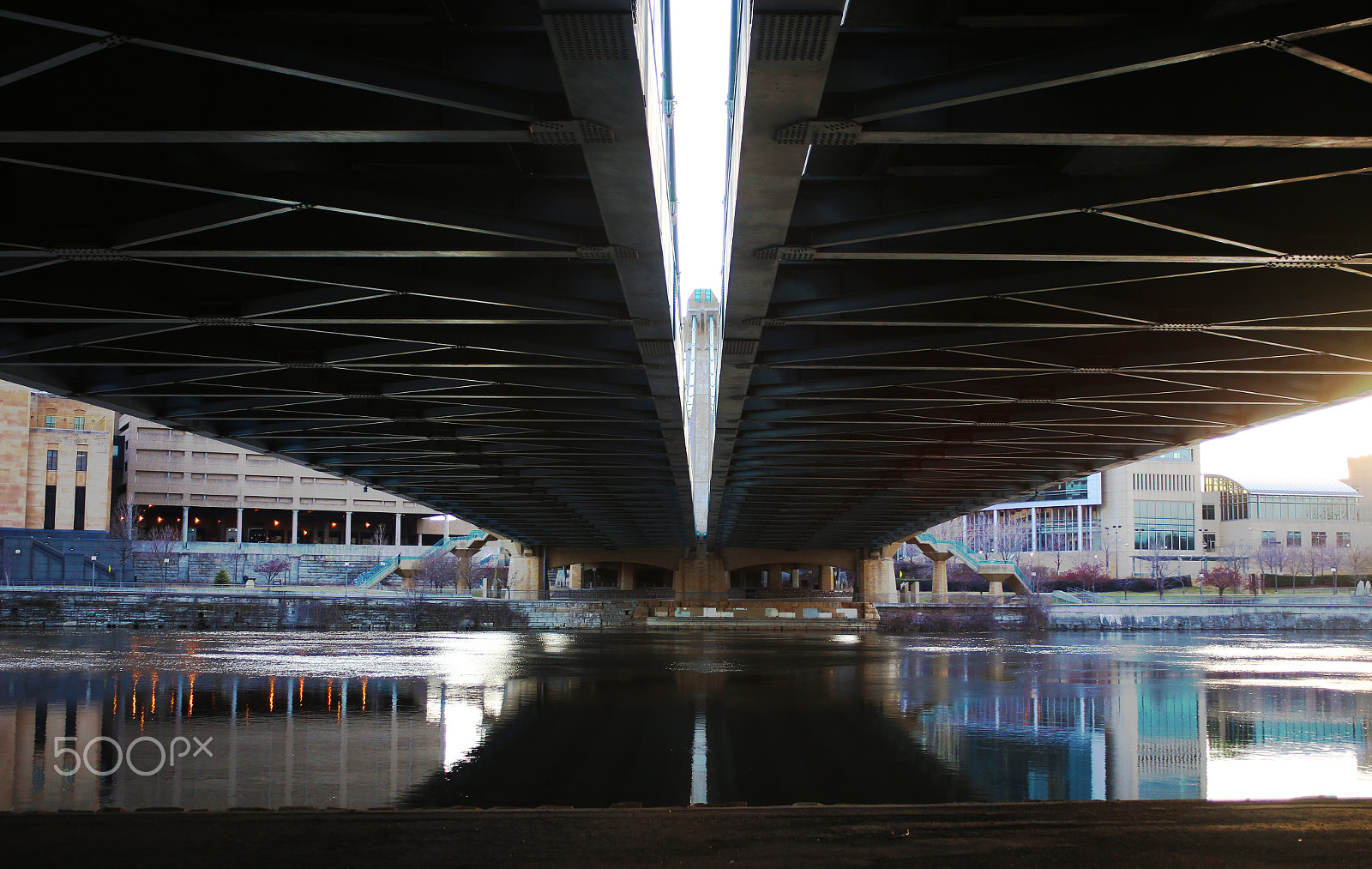 Canon EF 28-80mm f/3.5-5.6 sample photo. Hennepin avenue bridge photography