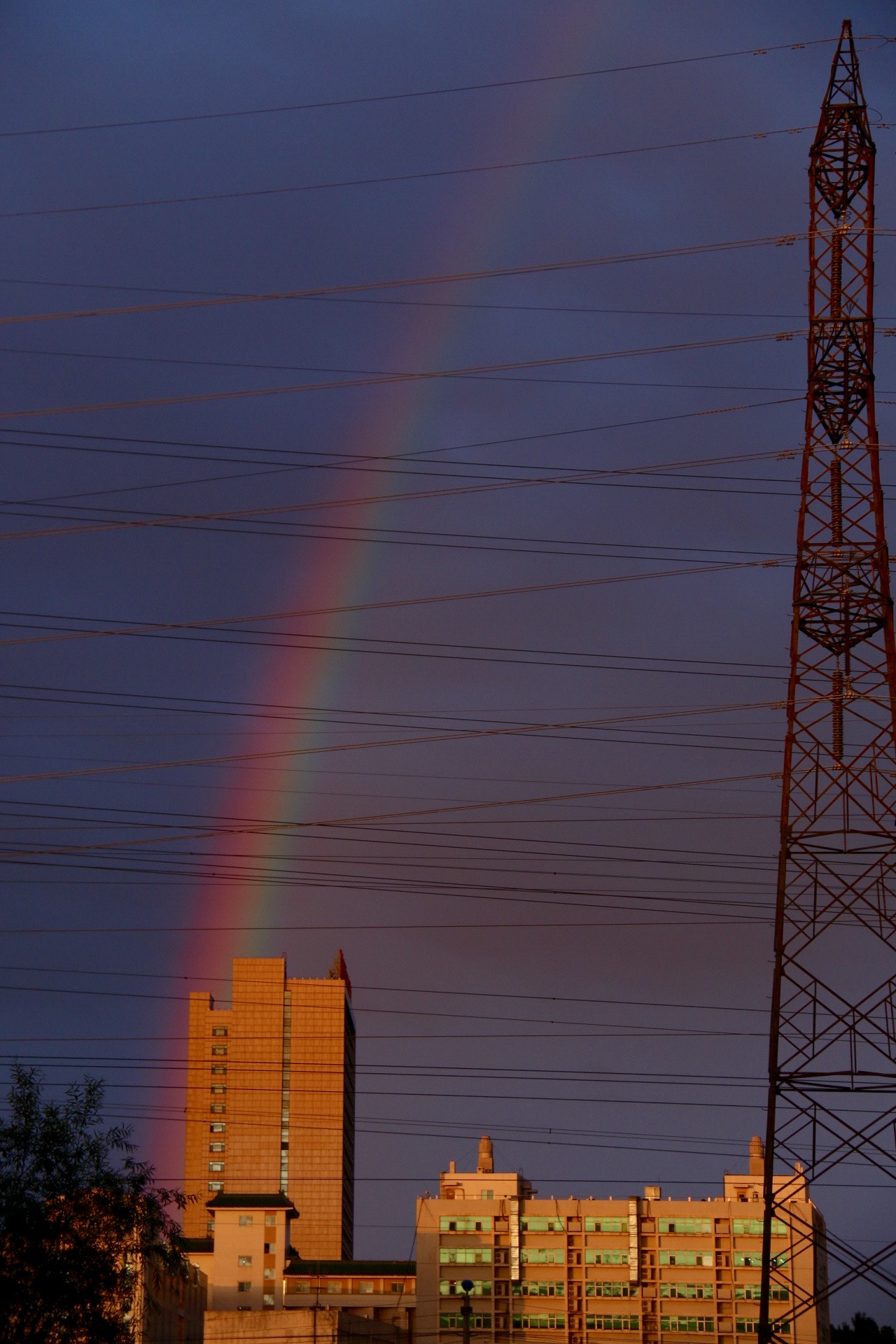 Canon EF-S 18-200mm F3.5-5.6 IS sample photo. Rainbow photography