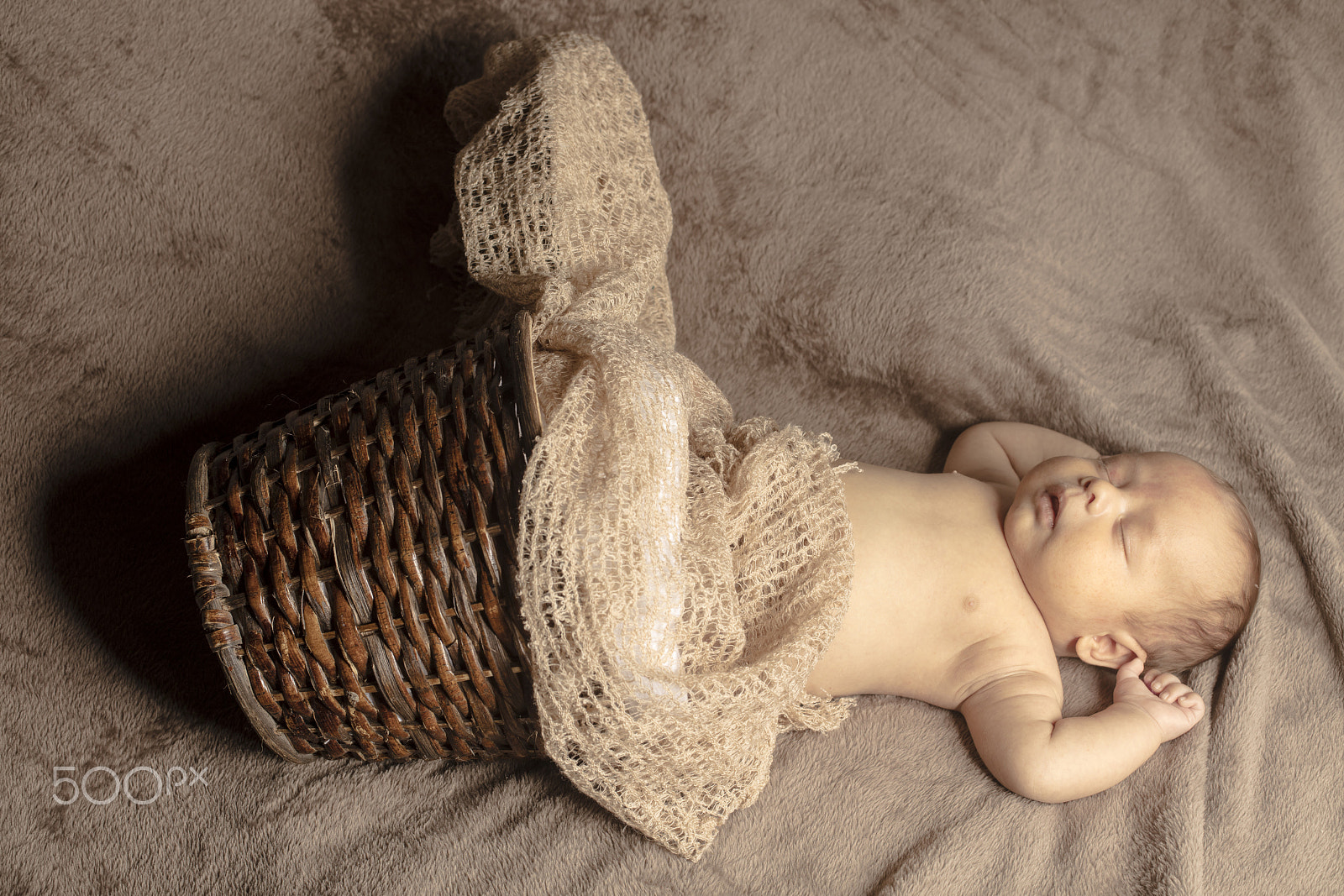 Canon EOS 5DS R + Canon EF 50mm F1.4 USM sample photo. Sleeping baby inside basket photography