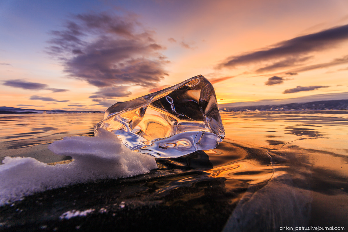 Canon EF-S 17-85mm F4-5.6 IS USM sample photo. Frozen heart of lake baikal photography