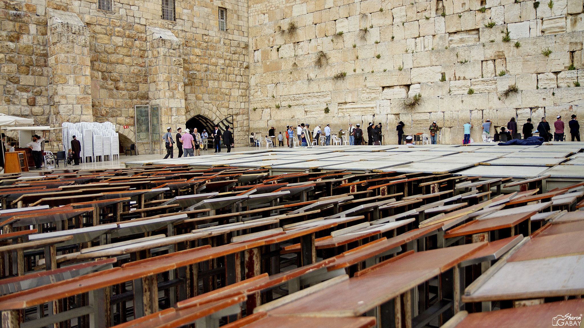 Canon EF-S 17-55mm F2.8 IS USM sample photo. Western wall photography