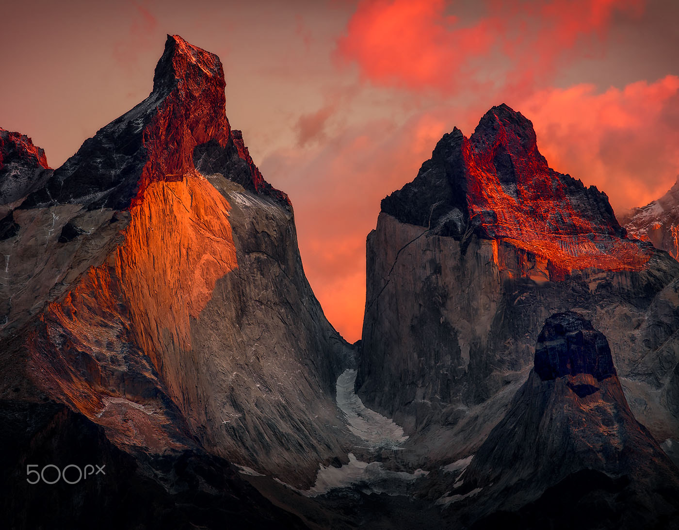 Pentax 645Z + smc PENTAX-FA* 645 300mm F4 ED [IF] sample photo. Horns sunrise photography
