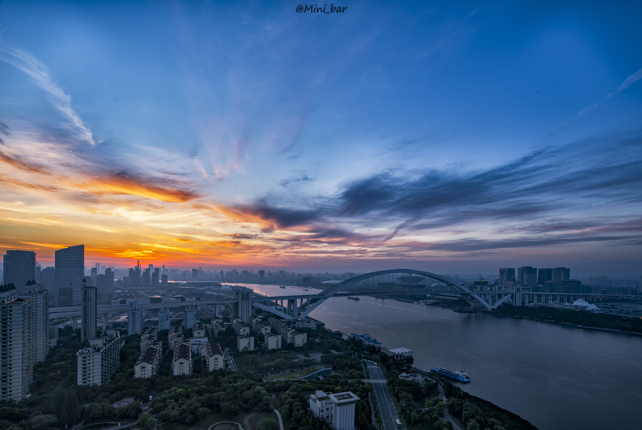 Canon TS-E 17mm F4L Tilt-Shift sample photo. Lu pu bridage photography