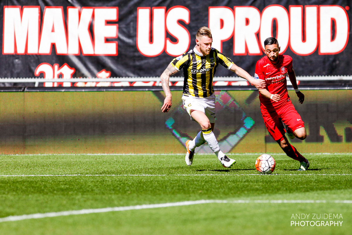 Canon EF 300mm F2.8L IS USM sample photo. Fc twente - vitesse. hakim ziyech photography