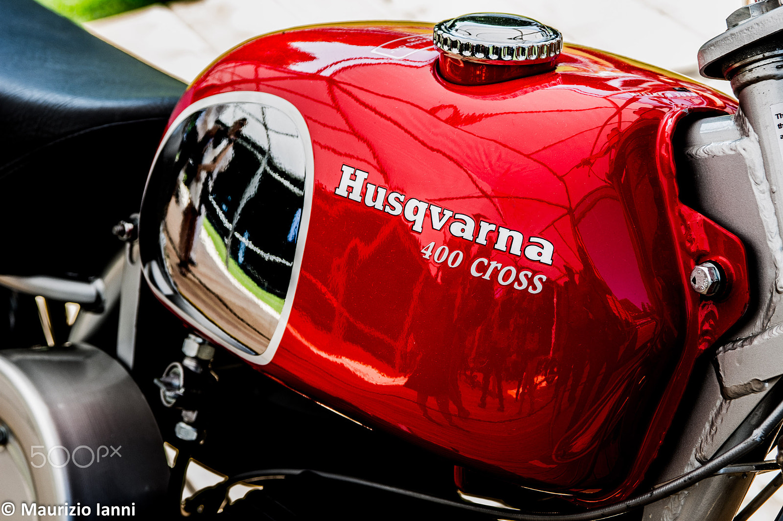 AF Zoom-Nikkor 28-105mm f/3.5-4.5D IF sample photo. Husqvarna photography