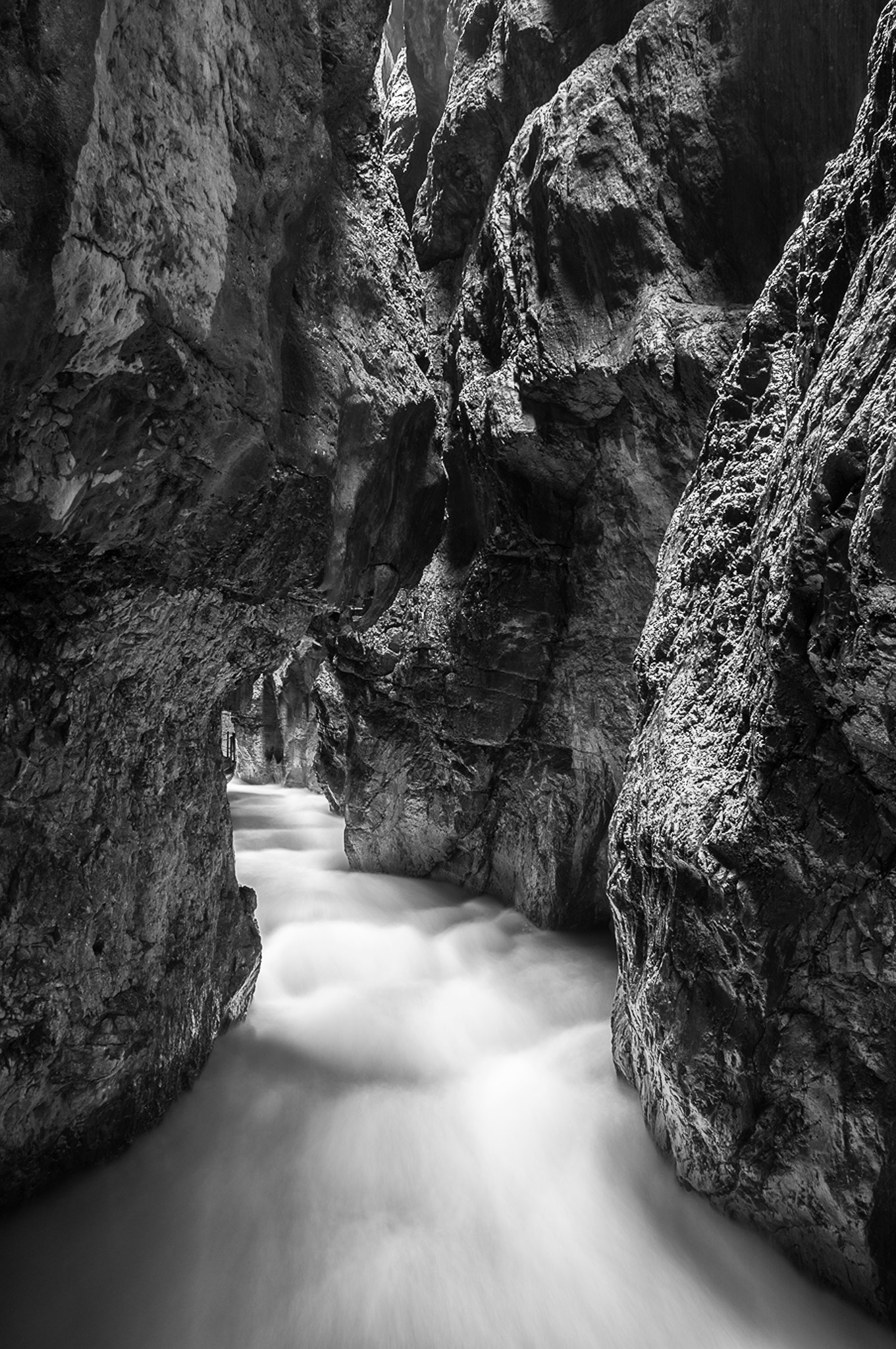 Sony SLT-A57 sample photo. Partnachklamm black & white photography