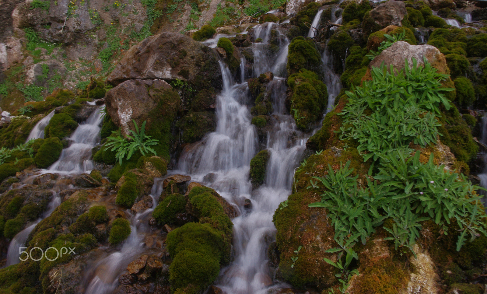 Pentax smc DA 18-55mm F3.5-5.6 AL WR sample photo. Waterfall photography