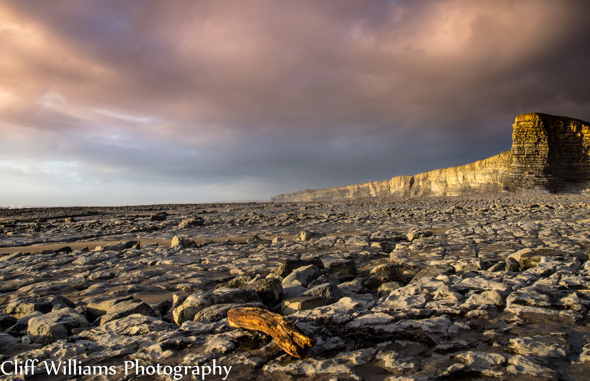 Sony SLT-A65 (SLT-A65V) + Sigma 17-70mm F2.8-4.5 (D) sample photo. Nash point photography