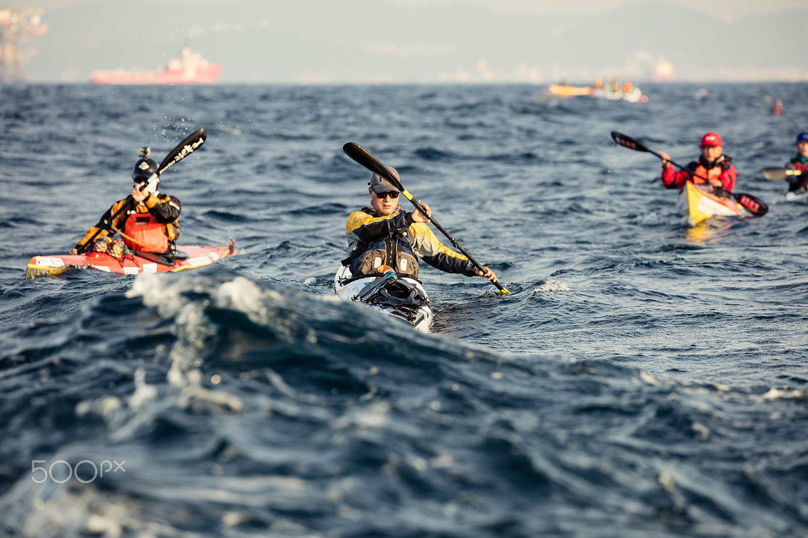 Canon EOS 5DS + Canon EF 100-400mm F4.5-5.6L IS II USM sample photo. On the straits of korea photography