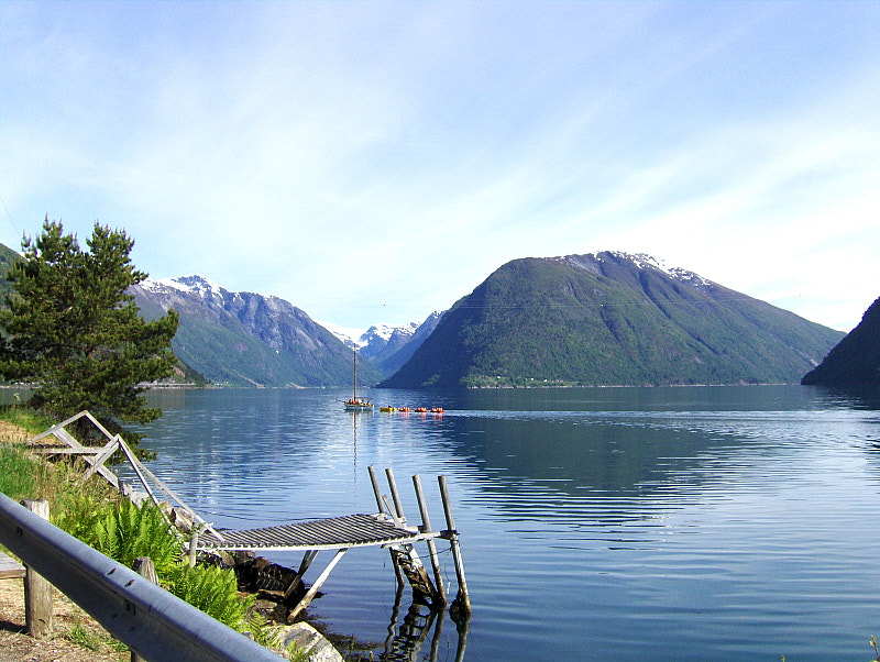 HP PHOTOSMART R927  (V01.00) sample photo. Near balestrand photography