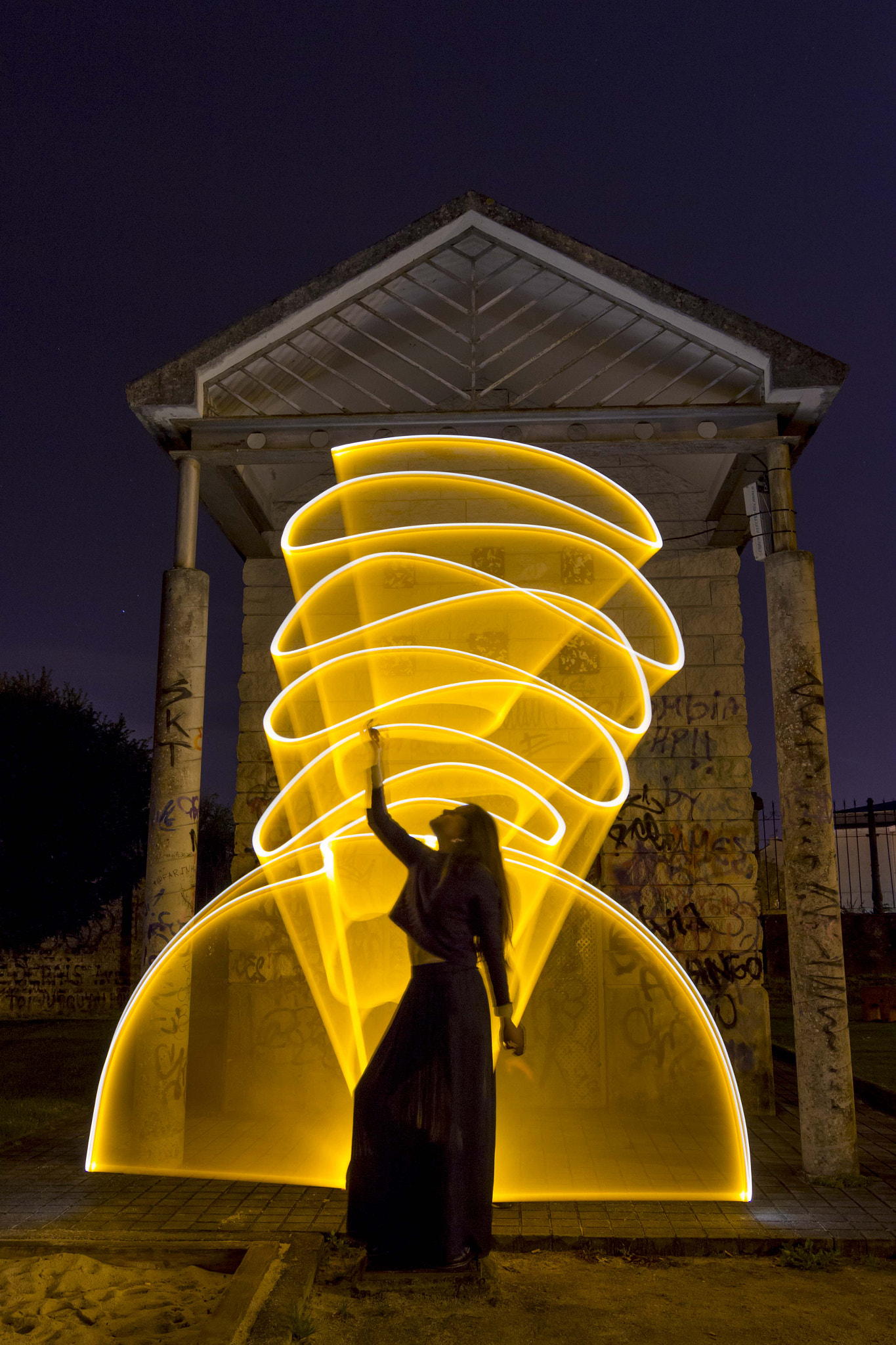 Tokina AT-X Pro 12-24mm F4 (IF) DX sample photo. Light art photography