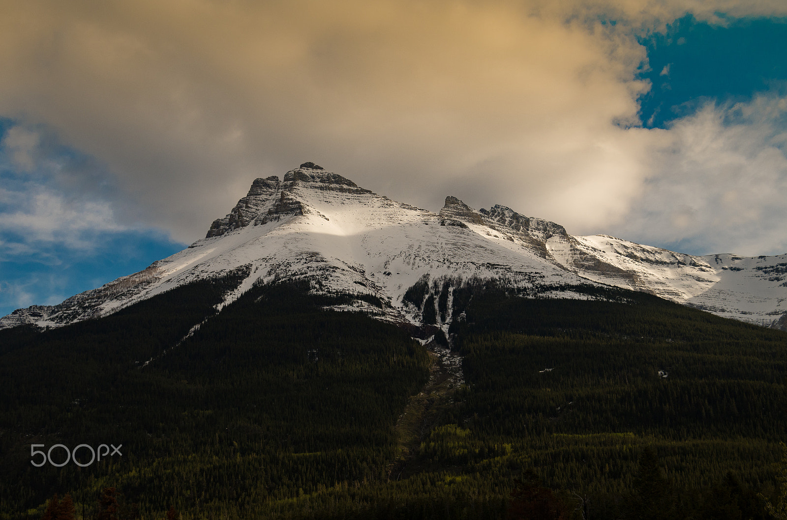 Pentax K-50 + Pentax smc DA 16-45mm F4 ED AL sample photo. Waterton2 photography