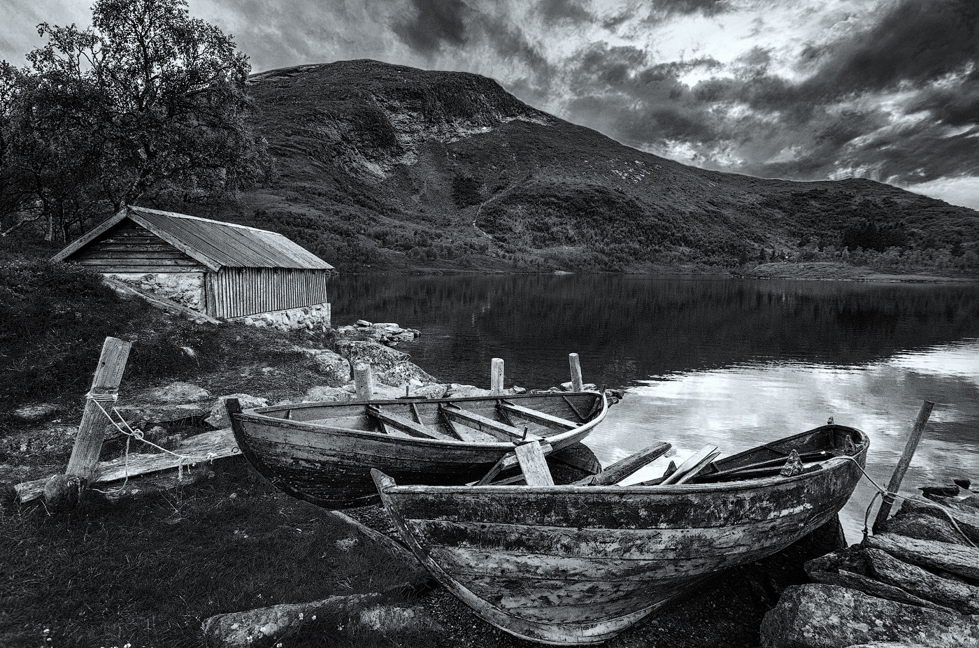 Pentax smc DA 12-24mm F4.0 ED AL (IF) sample photo. Lake kilstivatnet photography