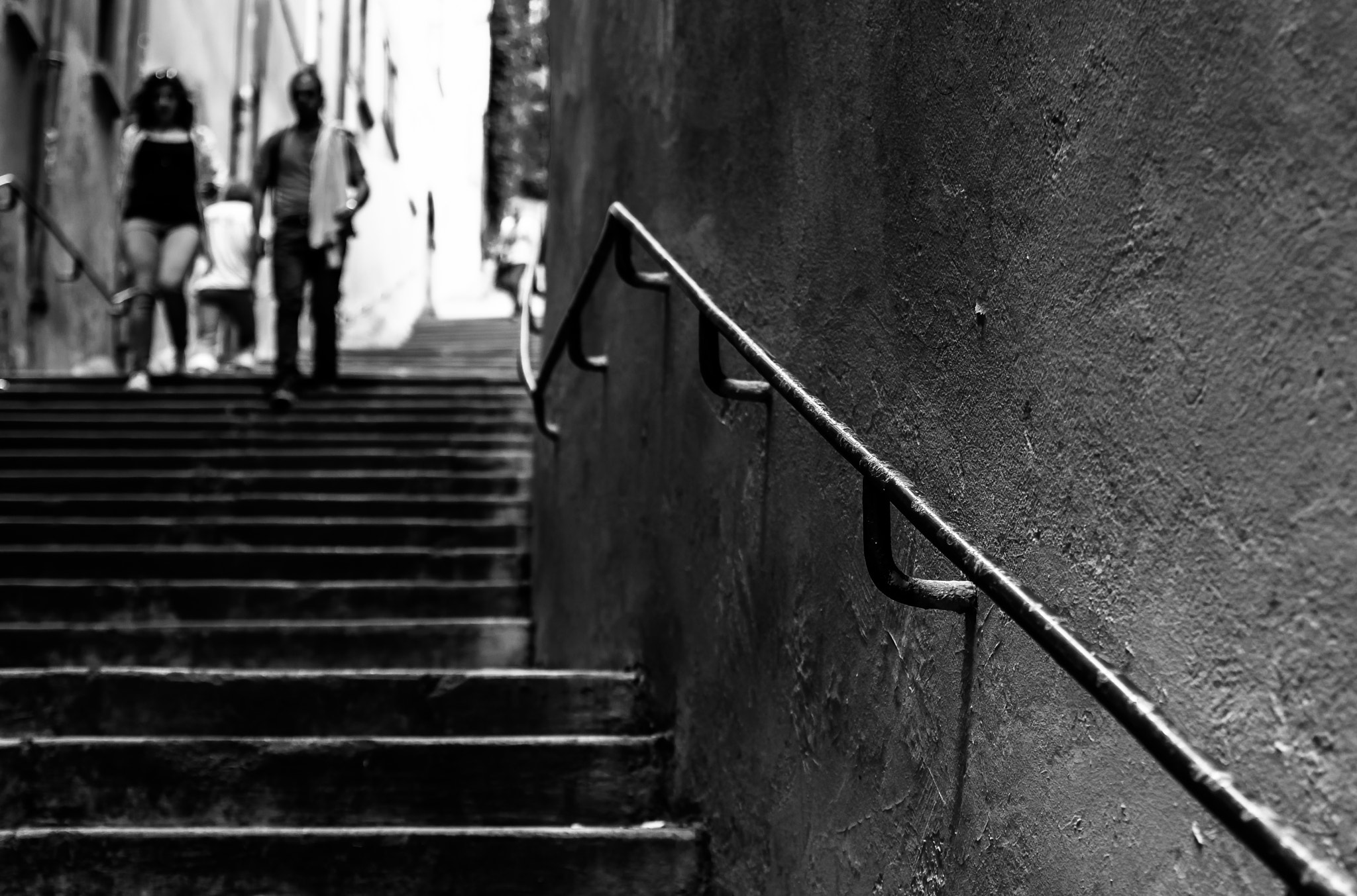 Pentax K-r + Pentax smc DA 35mm F2.4 AL sample photo. Stairs photography