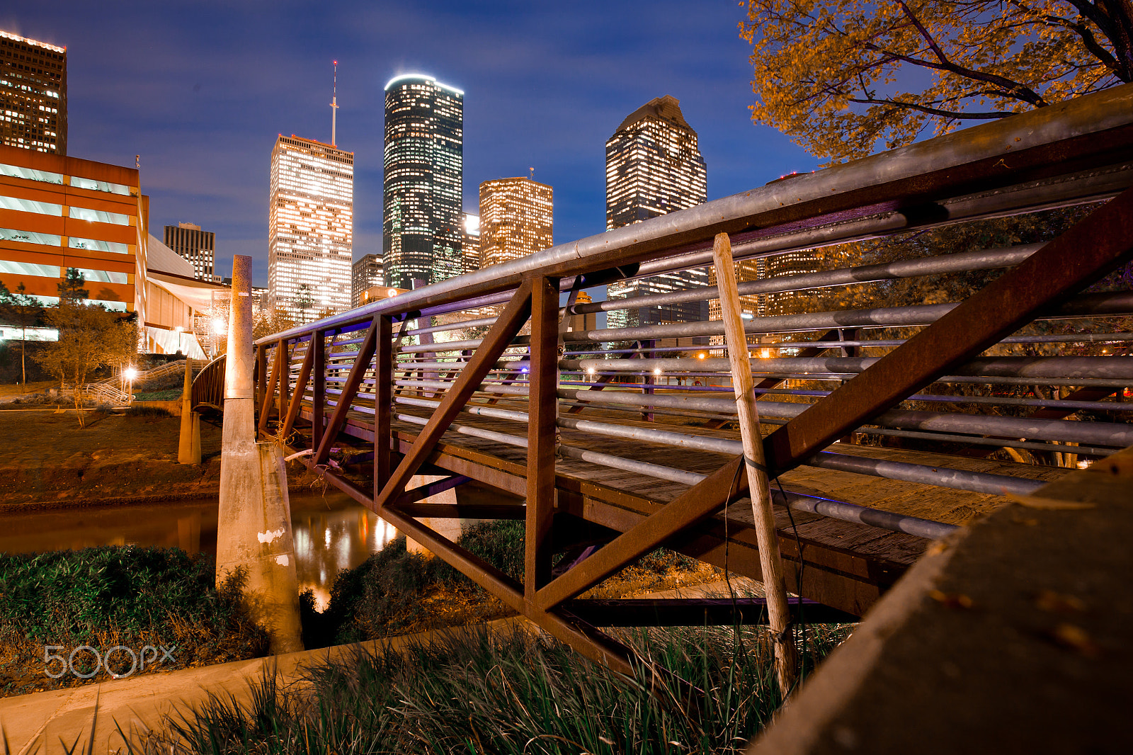 Canon EOS 5D + Canon EF 16-35mm F4L IS USM sample photo. Bridge the gap - houston photography