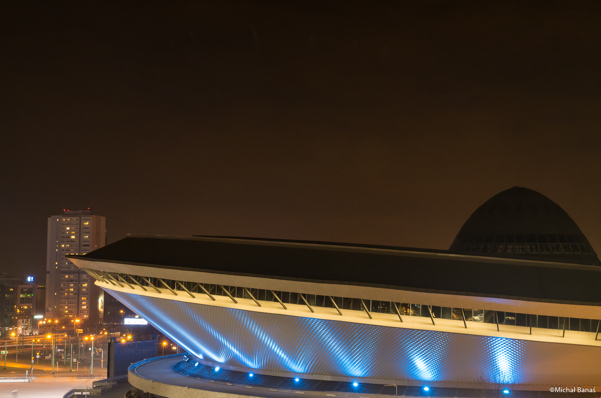 Sigma 17-50mm F2.8 EX DC HSM sample photo. Spodek by night  photography