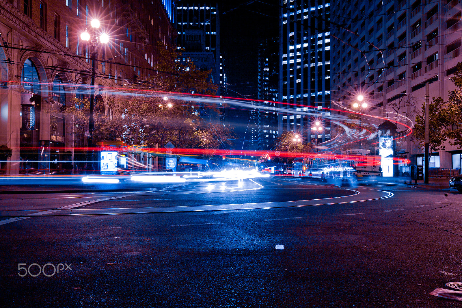 Canon EOS 5D + Canon EF 16-35mm F4L IS USM sample photo. We're going streaking - san francisco photography
