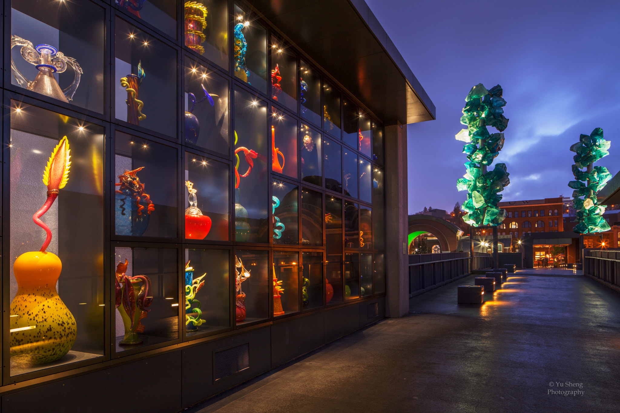 Canon TS-E 24.0mm f/3.5 L II sample photo. Museum of glass photography