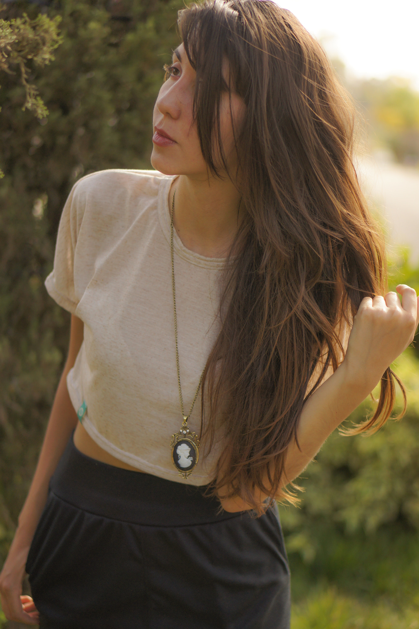 Sony Alpha NEX-5 + E 50mm F1.8 OSS sample photo. Vintage girl photography