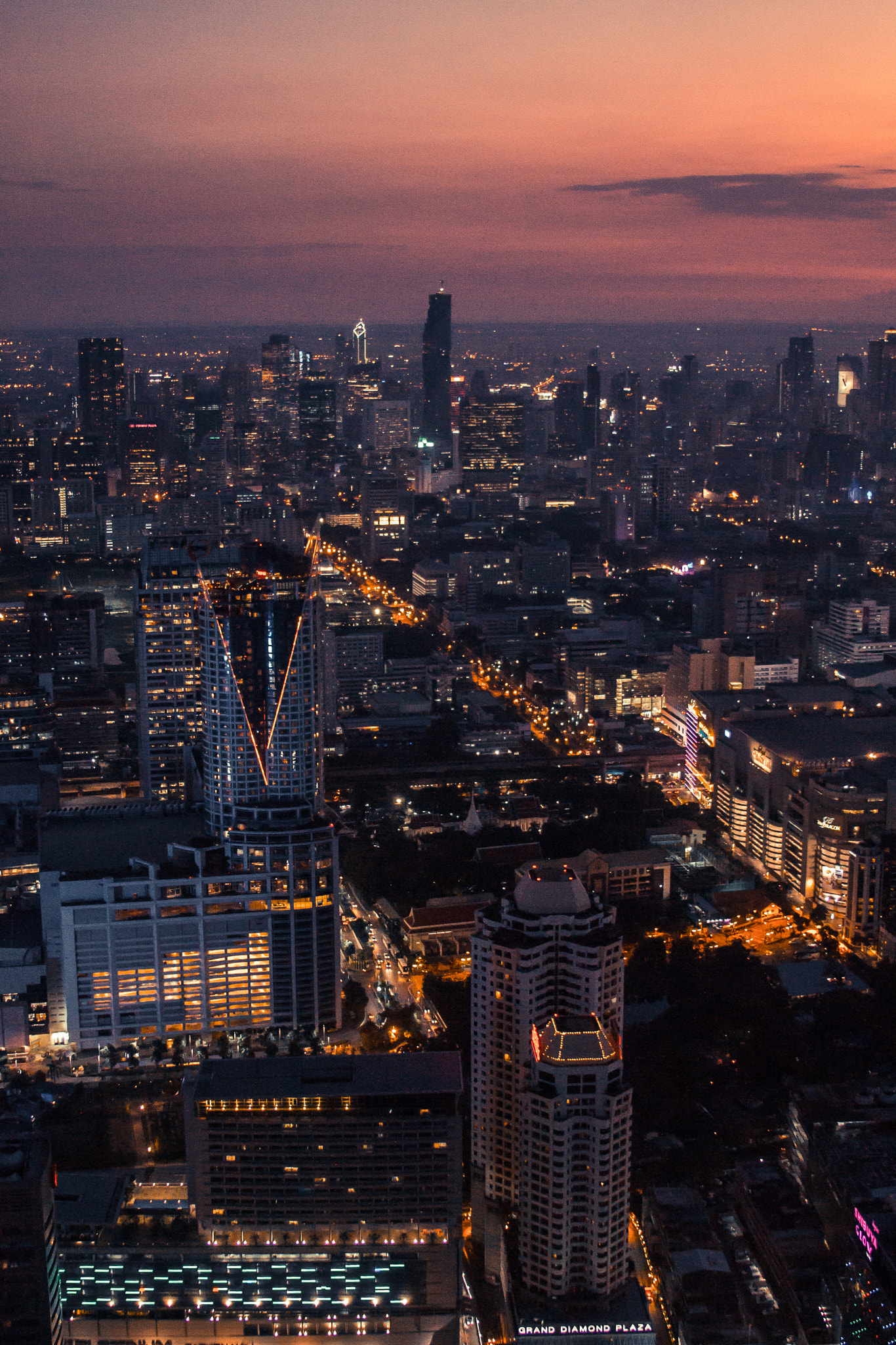 Canon EF 28-135mm F3.5-5.6 IS USM sample photo. Bangkok from the top photography