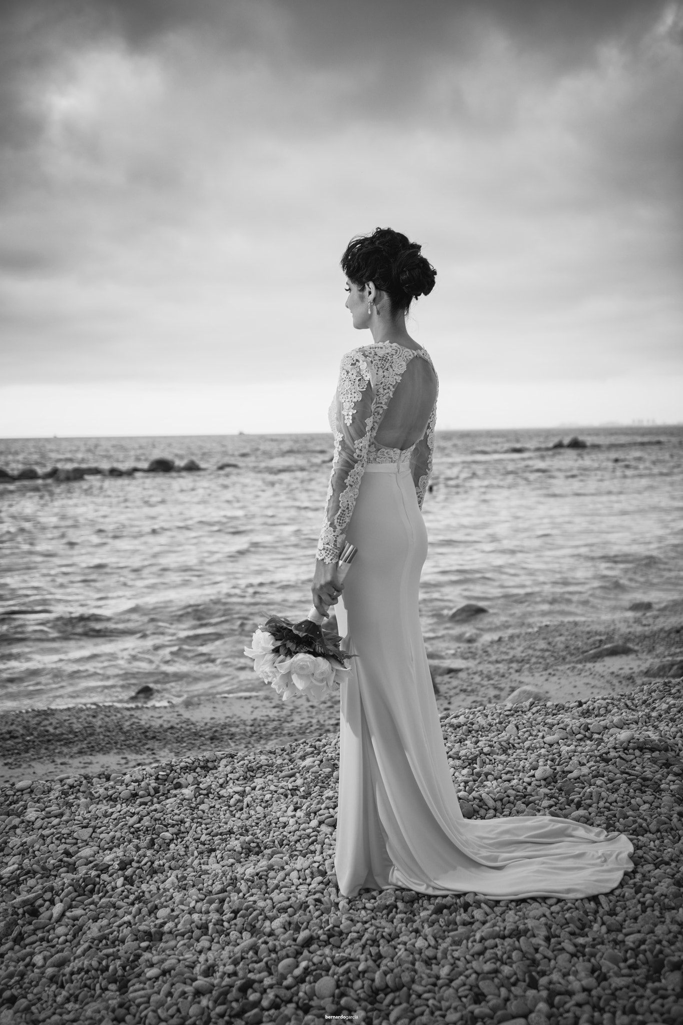 Sigma 24-35mm F2 DG HSM Art sample photo. Bride photography