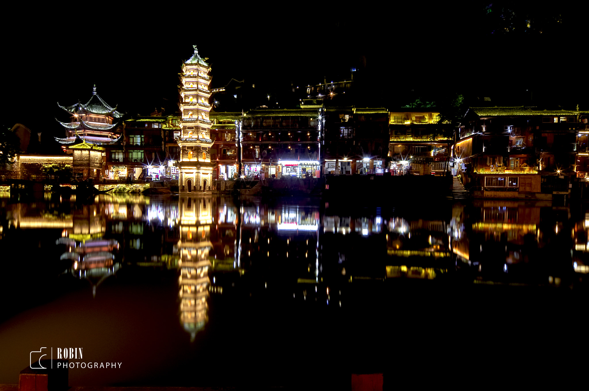 Pentax smc DA 12-24mm F4.0 ED AL (IF) sample photo. 凤凰古城 photography
