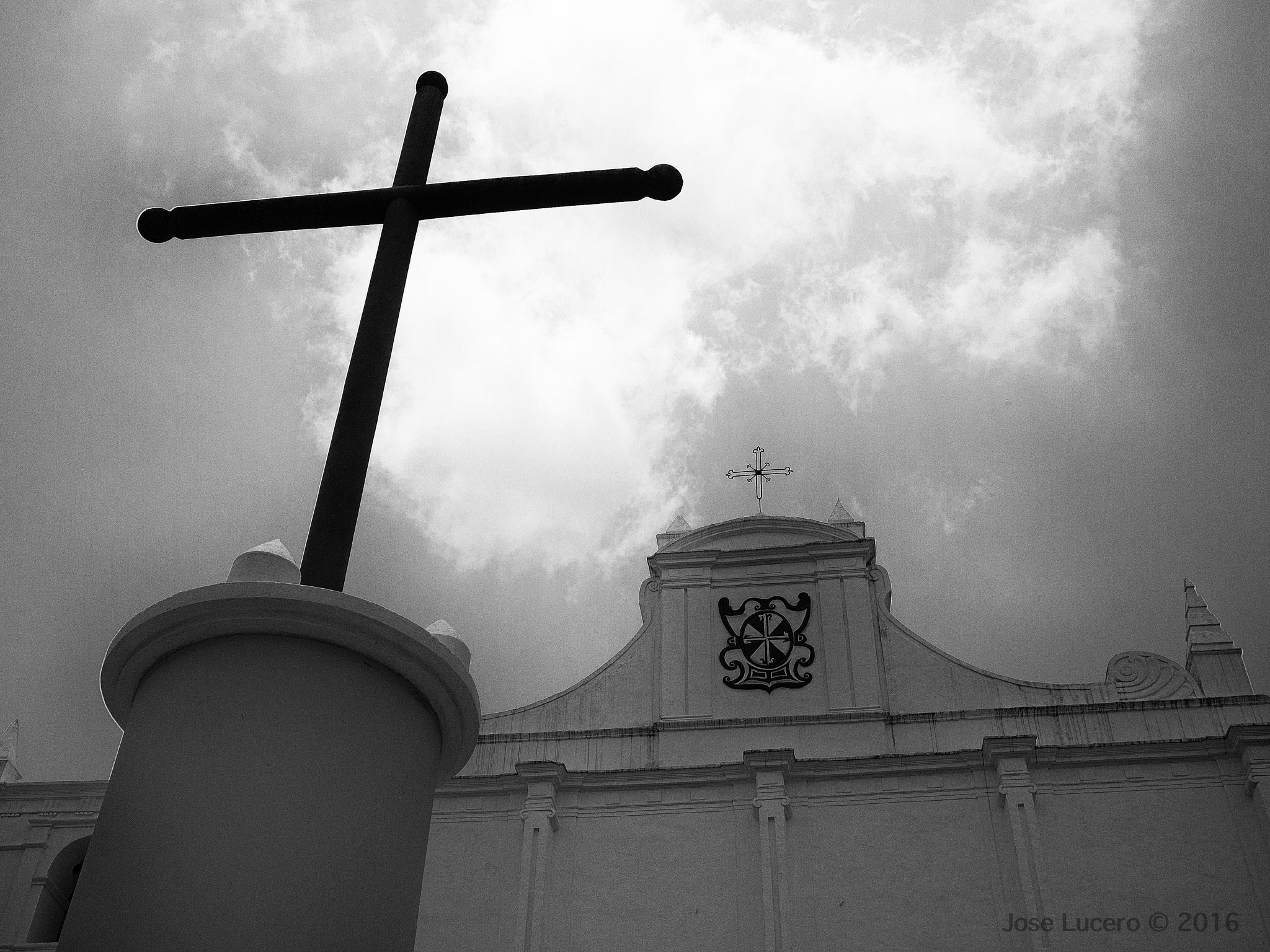 Olympus PEN E-PM1 + Panasonic Lumix G 20mm F1.7 ASPH sample photo. The cathedral of cobán photography