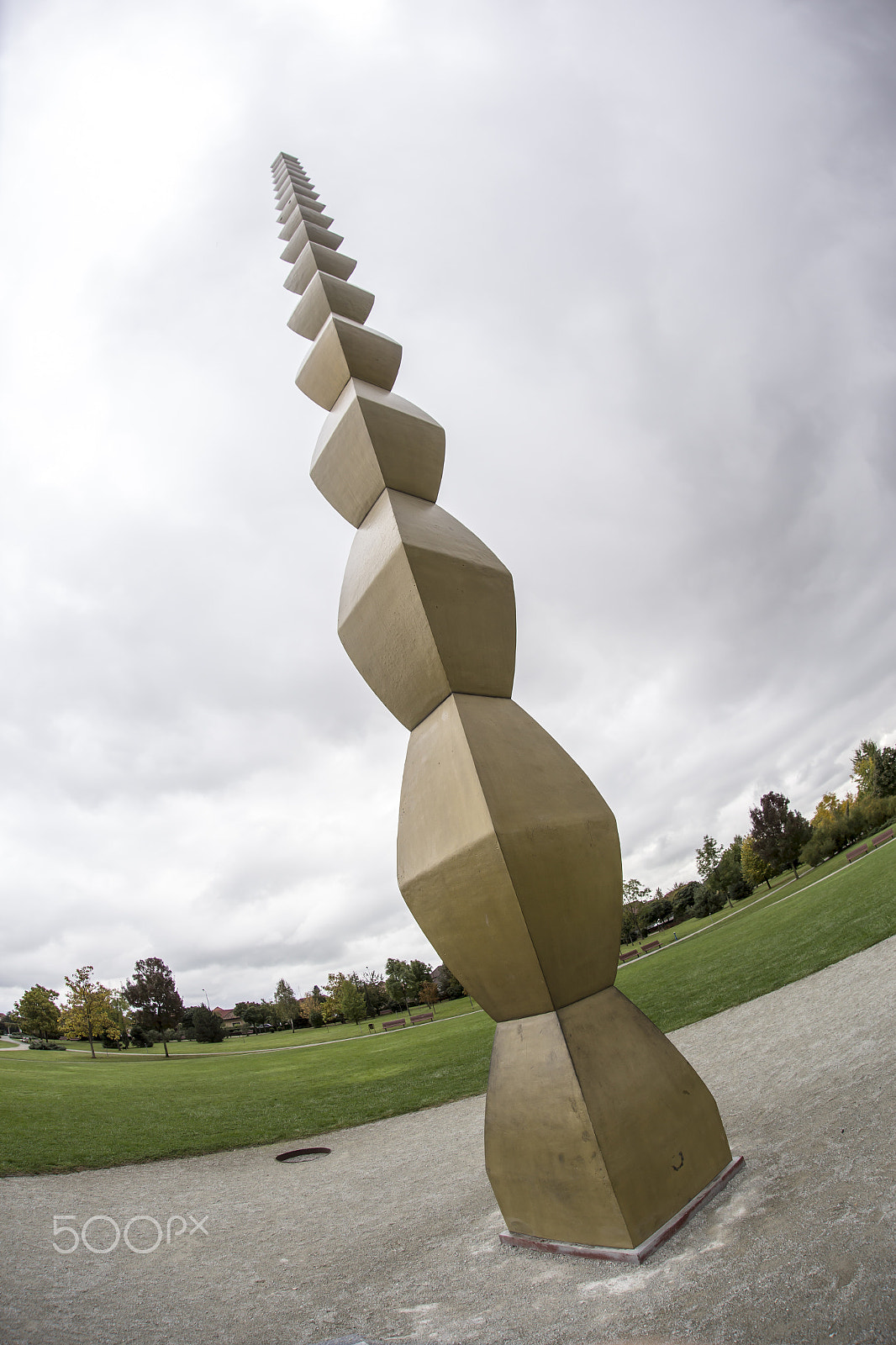 Canon EOS 6D + Sigma 15mm f/2.8 EX Fisheye sample photo. Constantin brancusi infinite column in romania photography