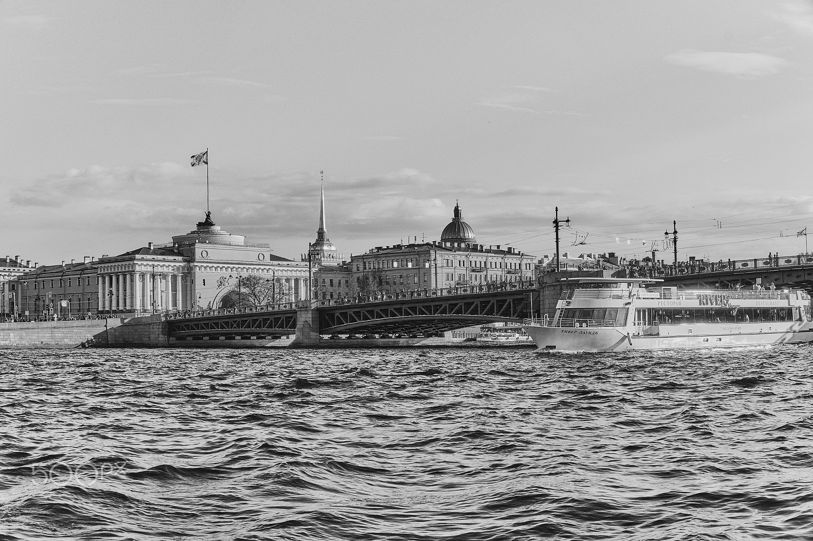 Fujifilm X-A1 + Fujifilm XF 35mm F2 R WR sample photo. Saint petersburg photography