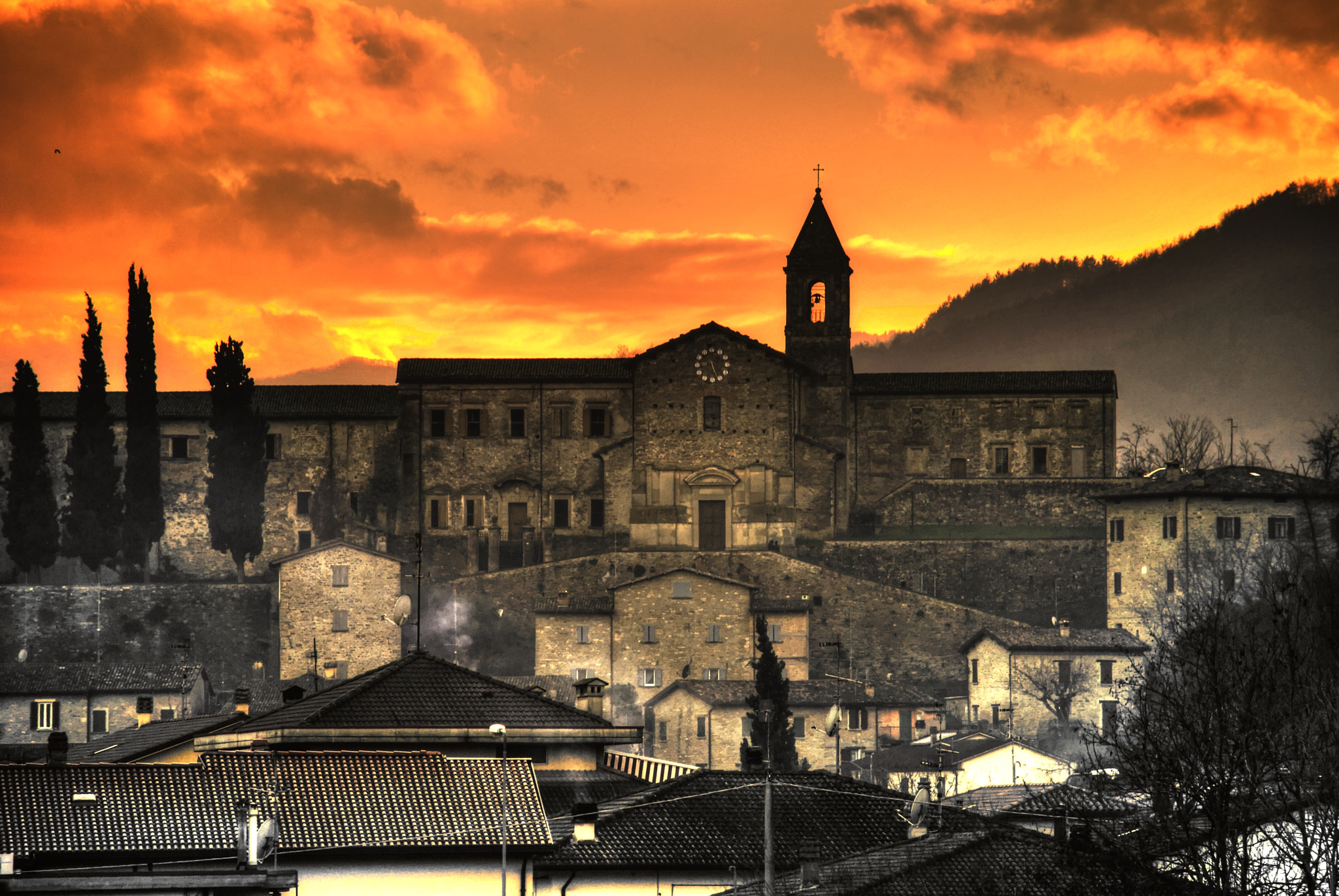 Nikon D60 sample photo. Cusercoli's castle photography