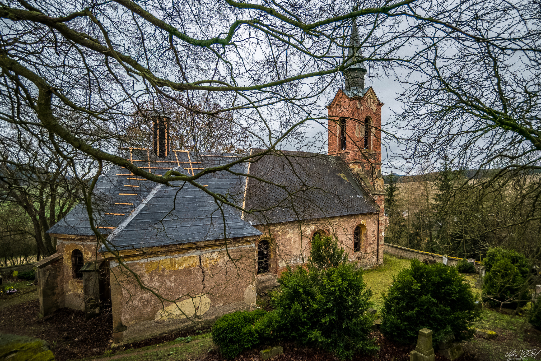 Samyang 14mm F2.8 ED AS IF UMC sample photo. Ghostchurch photography