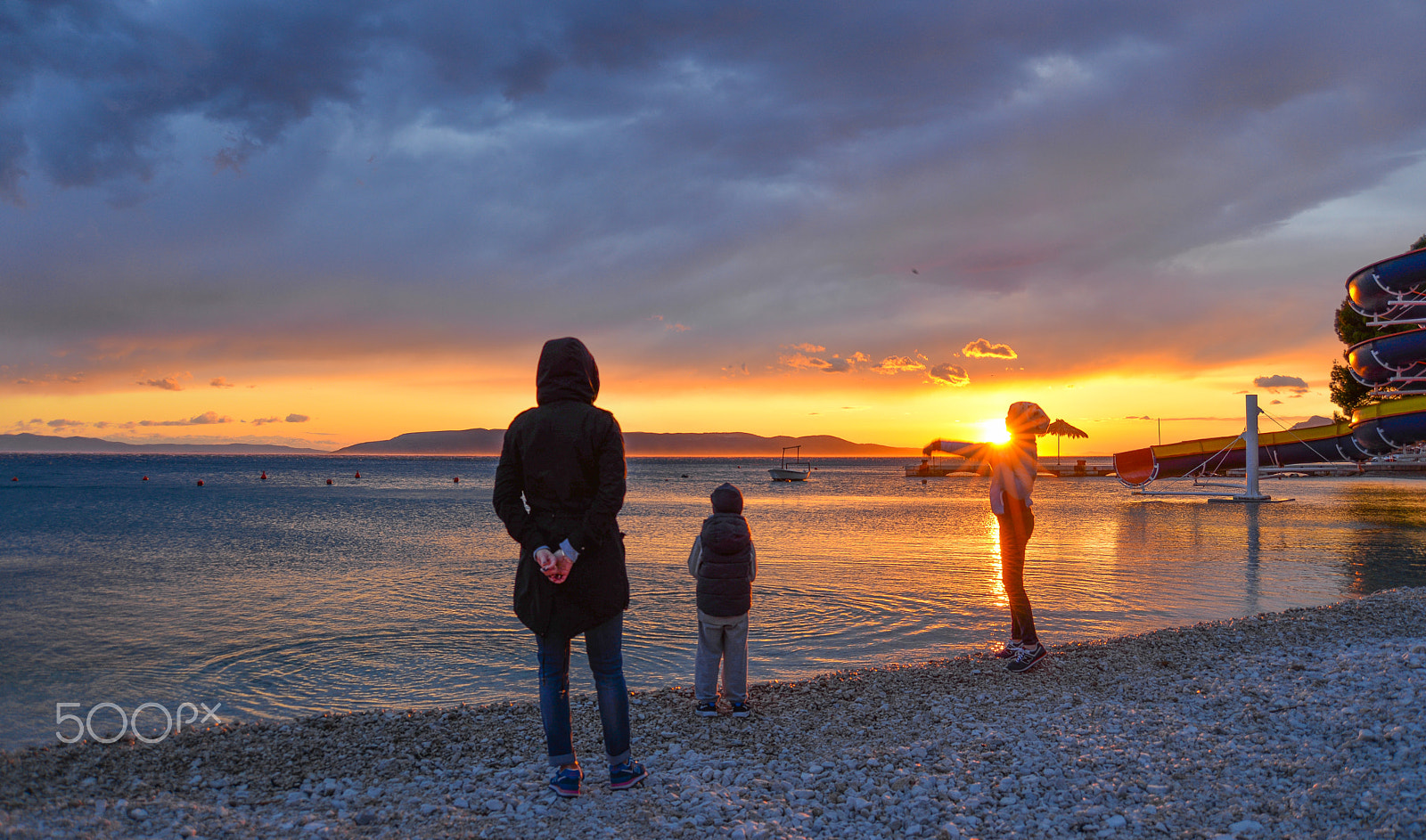 AF Zoom-Nikkor 28-70mm f/3.5-4.5D sample photo. Makarska beach sunset photography